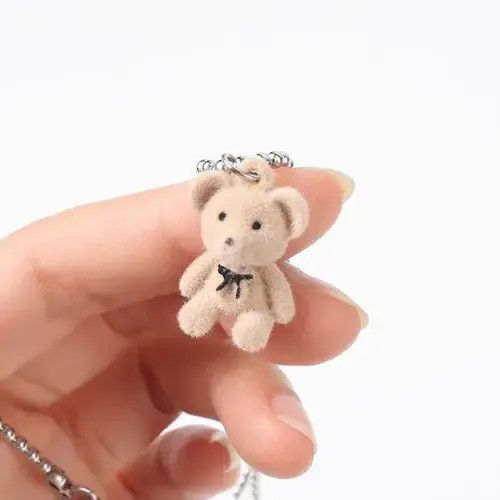 Japanese Brand Flocking Bear Pendant Necklaces Size ONE SIZE - 2 Thumbnail