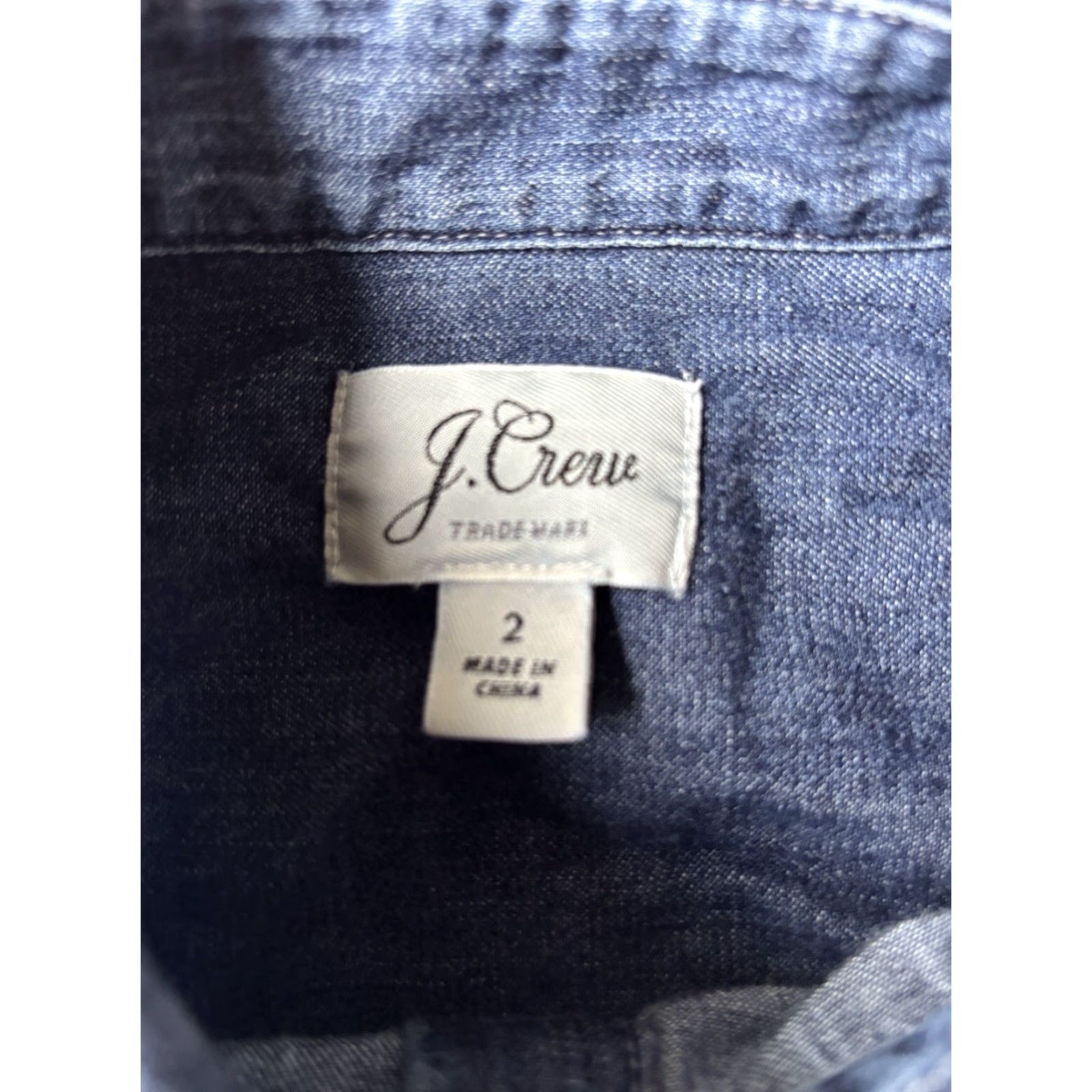Vintage VINTAGE Y2K J Crew Chambray Western Pearl Button Shirt Women’s 2 Regular Blue Long Sleeve Confirms Cowgirl style Mens Womens Girls Size XS / US 0-2 / IT 36-38 - 2 Thumbnail