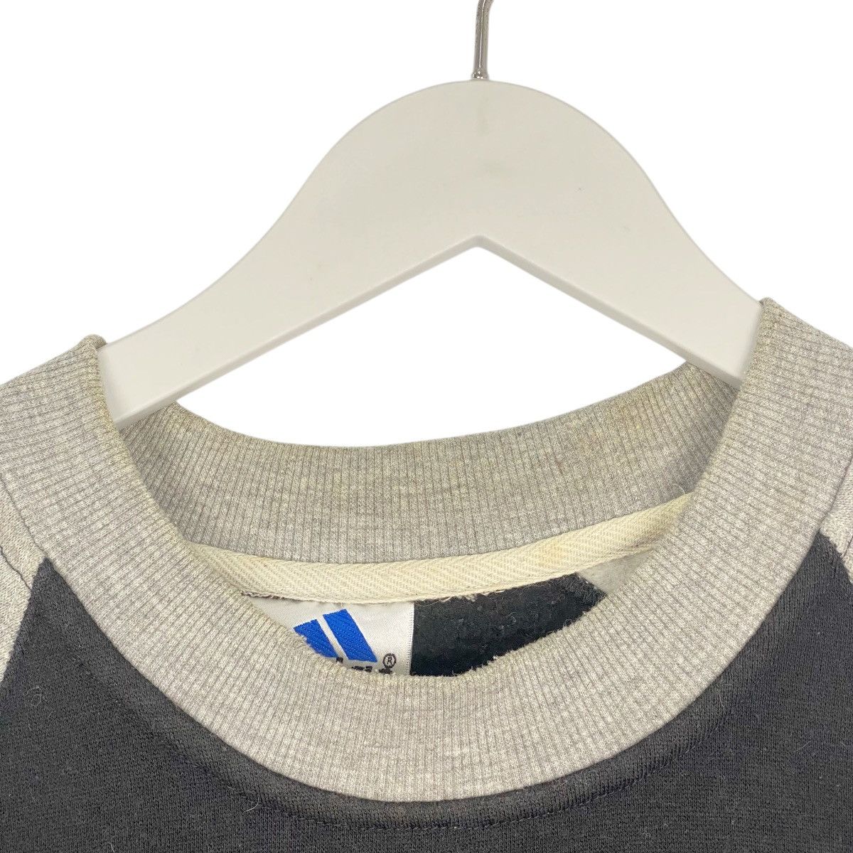 Other Vintage Adidas Small Logo Embroidered Crewneck Sweatshirt Size US M / EU 48-50 / 2 - 6 Thumbnail