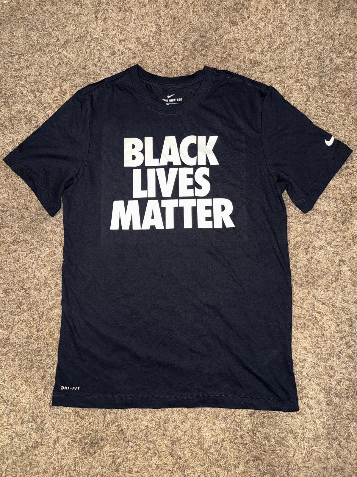 Nike Nike Women’s Dri-Fit Black Lives Matter Team Issue T-Shirt RARE Size S / US 4 / IT 40 - 1 Thumbnail