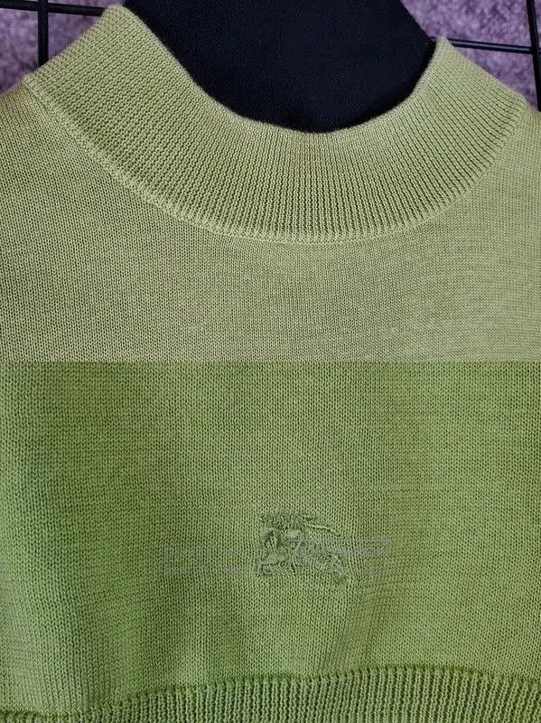 Burberry Burberry Short Sleeve Fluorescent Green T-shirt. Size M / US 6-8 / IT 42-44 - 4 Thumbnail
