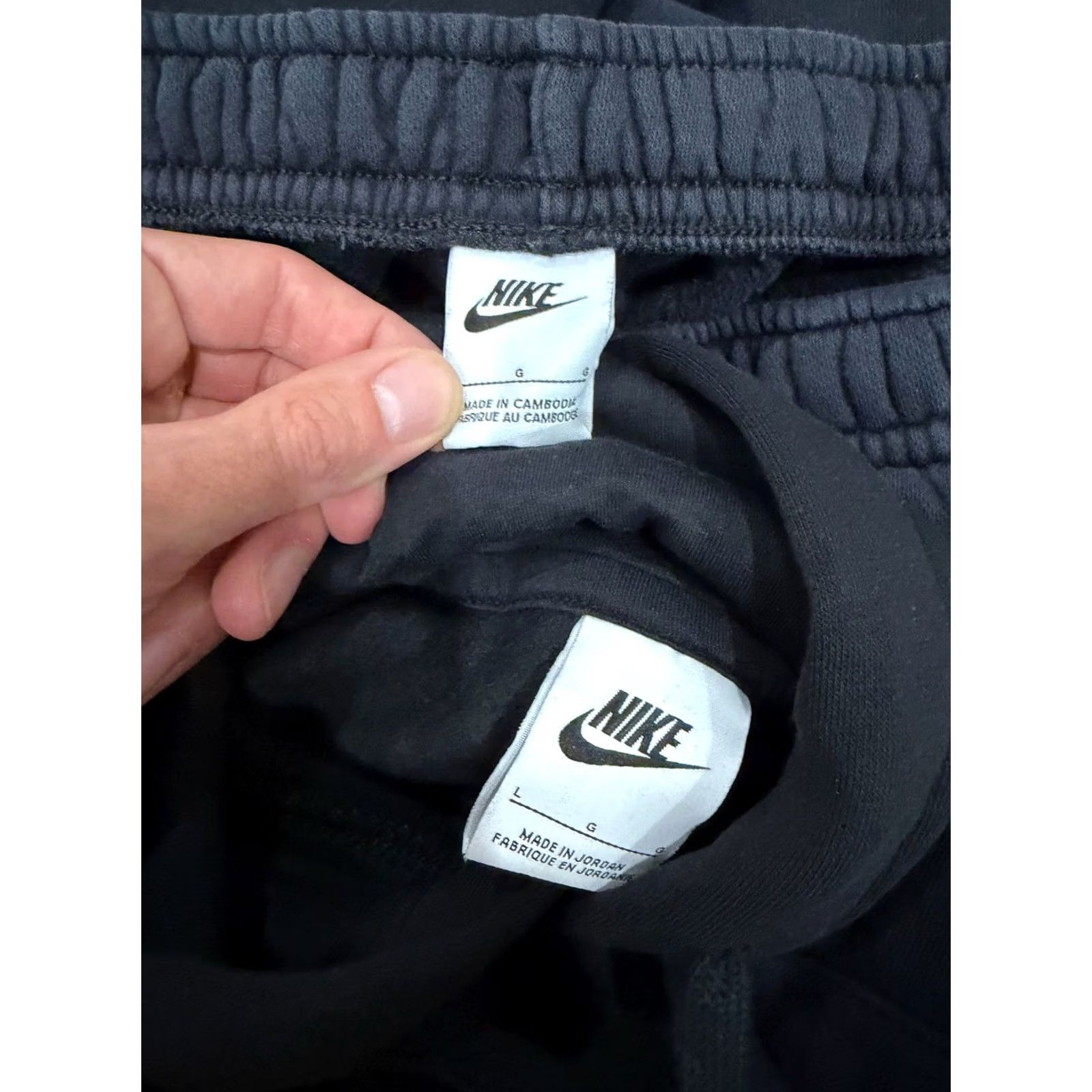 Nike Nike Sportswear Fleece Hoodie & Cargo Joggers Set Hoodie Pants Black L Mens Large Regular Zip Pullover Set Size L 27” 26” 24” Swoosh Size US L / EU 52-54 / 3 - 3 Thumbnail