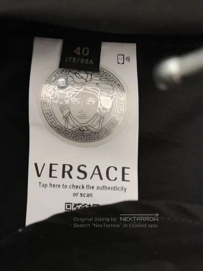 Versace Versace Men's embroidered shirts Size US M / EU 48-50 / 2 - 4 Thumbnail