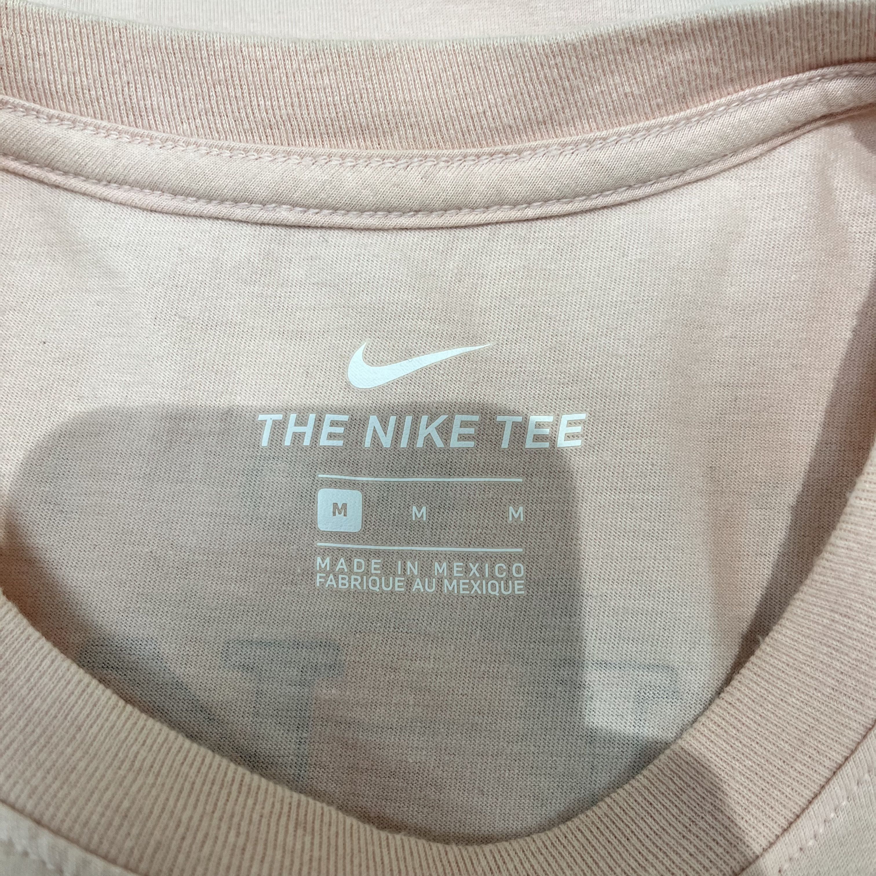 Nike Nike Tee Salmon Size US M / EU 48-50 / 2 - 5 Thumbnail