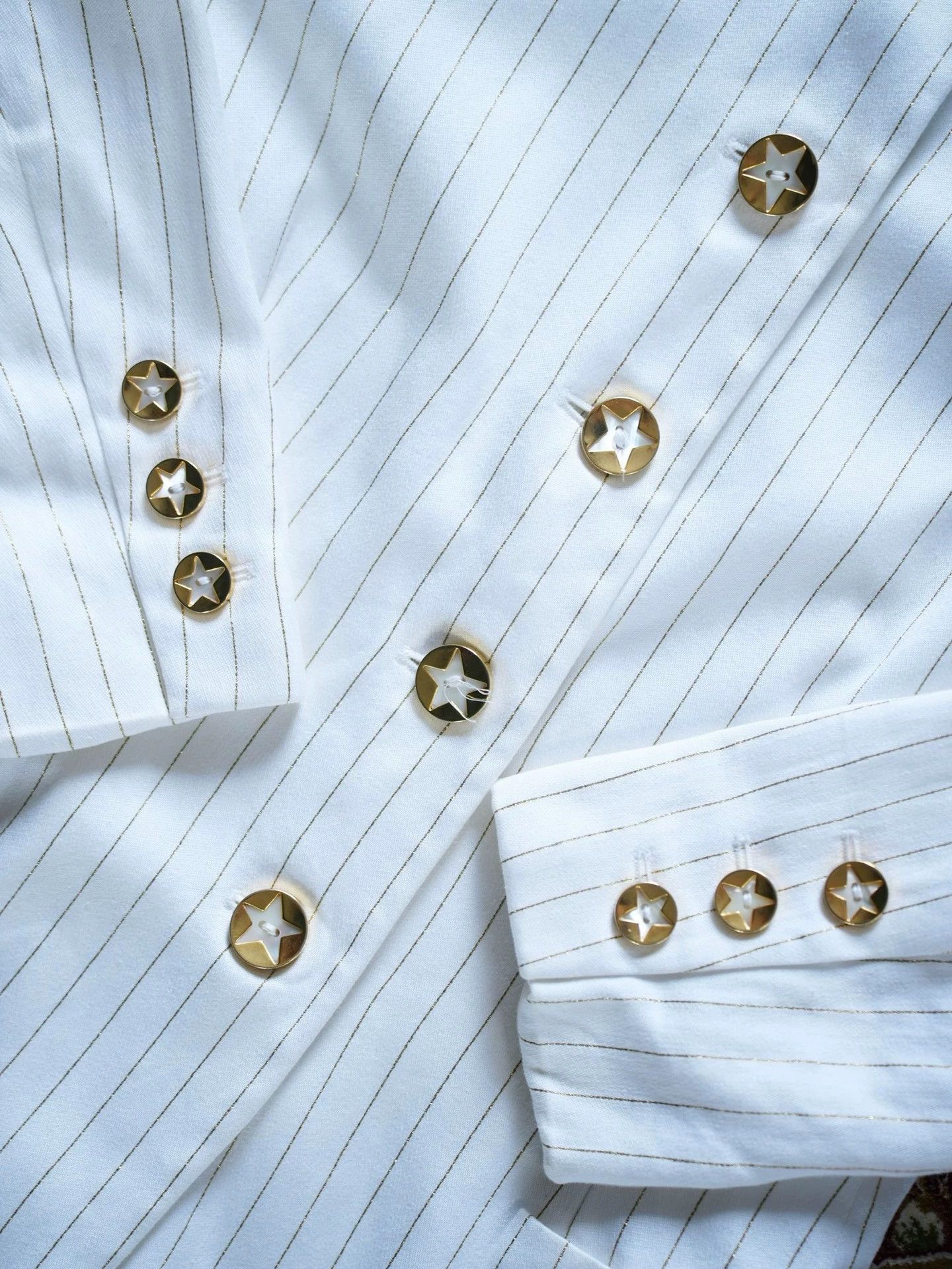 Escada Escada Vintage Suit Jacket Star MOP Button Gold Thread Size M / US 6-8 / IT 42-44 - 4 Thumbnail
