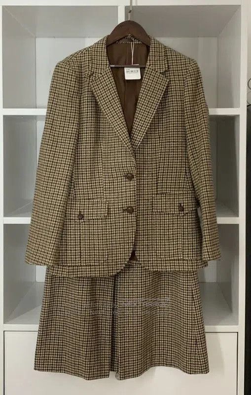 Burberry Burberry Brown Wool Houndstooth Dress. Size M / US 6-8 / IT 42-44 - 1 Thumbnail