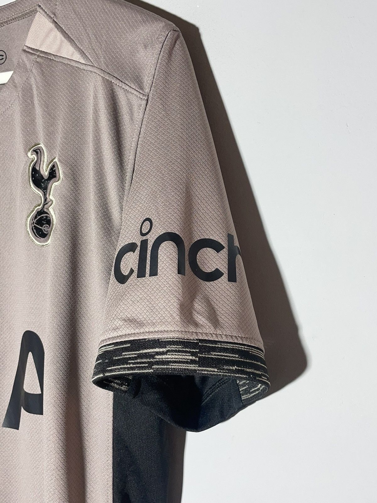 Nike Tottenham Hotspur Nike 2023/24 Third Y2k Football Shirt Size US L / EU 52-54 / 3 - 4 Thumbnail