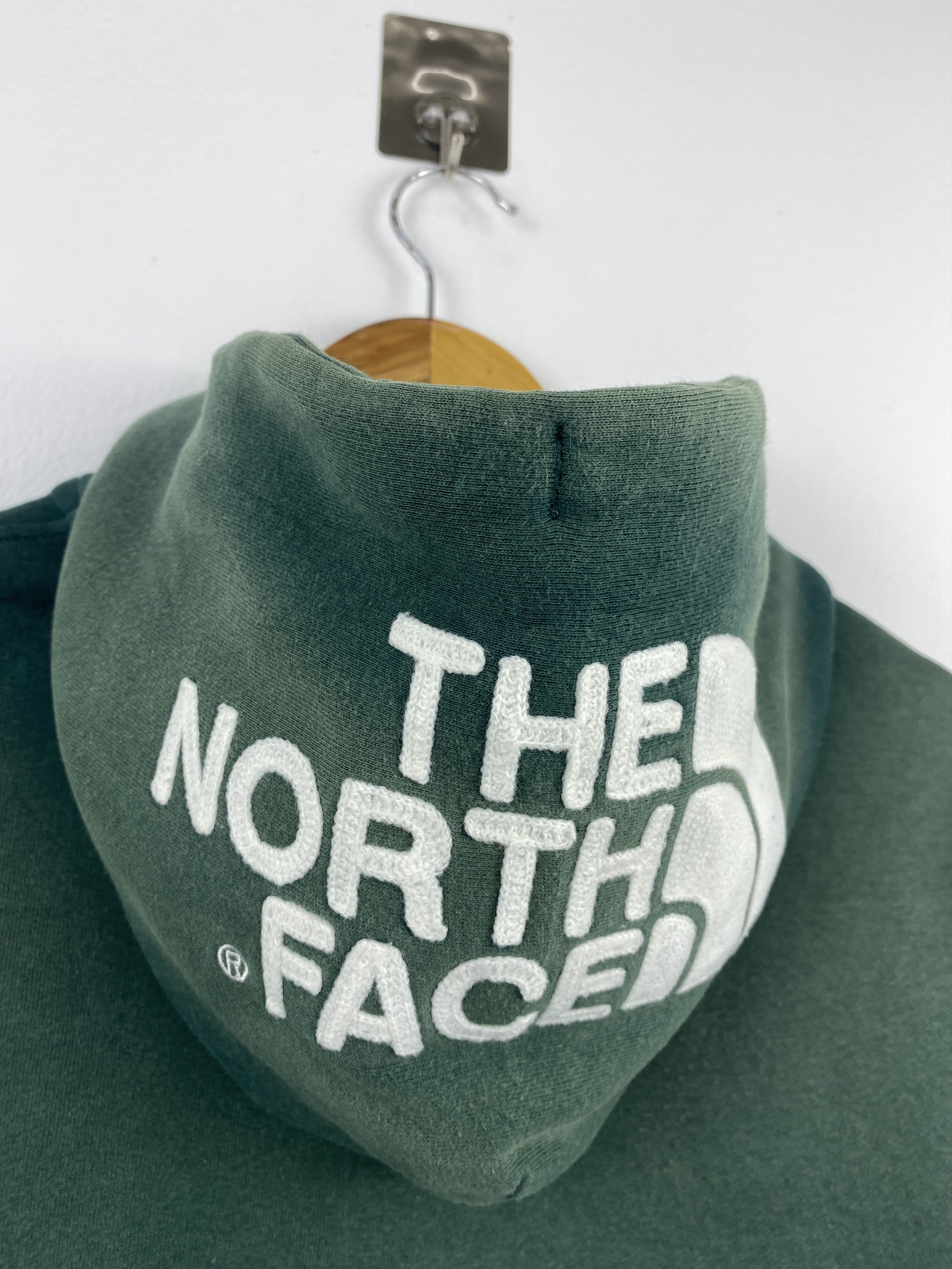 The North Face Vintage The North Face Zipper Up Hoodie SH0456 Size US L / EU 52-54 / 3 - 8 Thumbnail