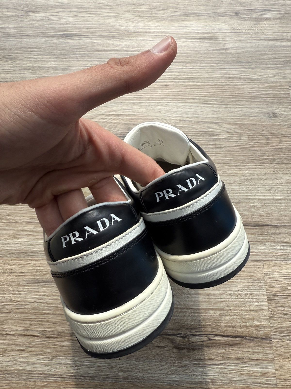 Prada Prada Downtown Sneakers Size US 9 / IT 39 - 4 Thumbnail