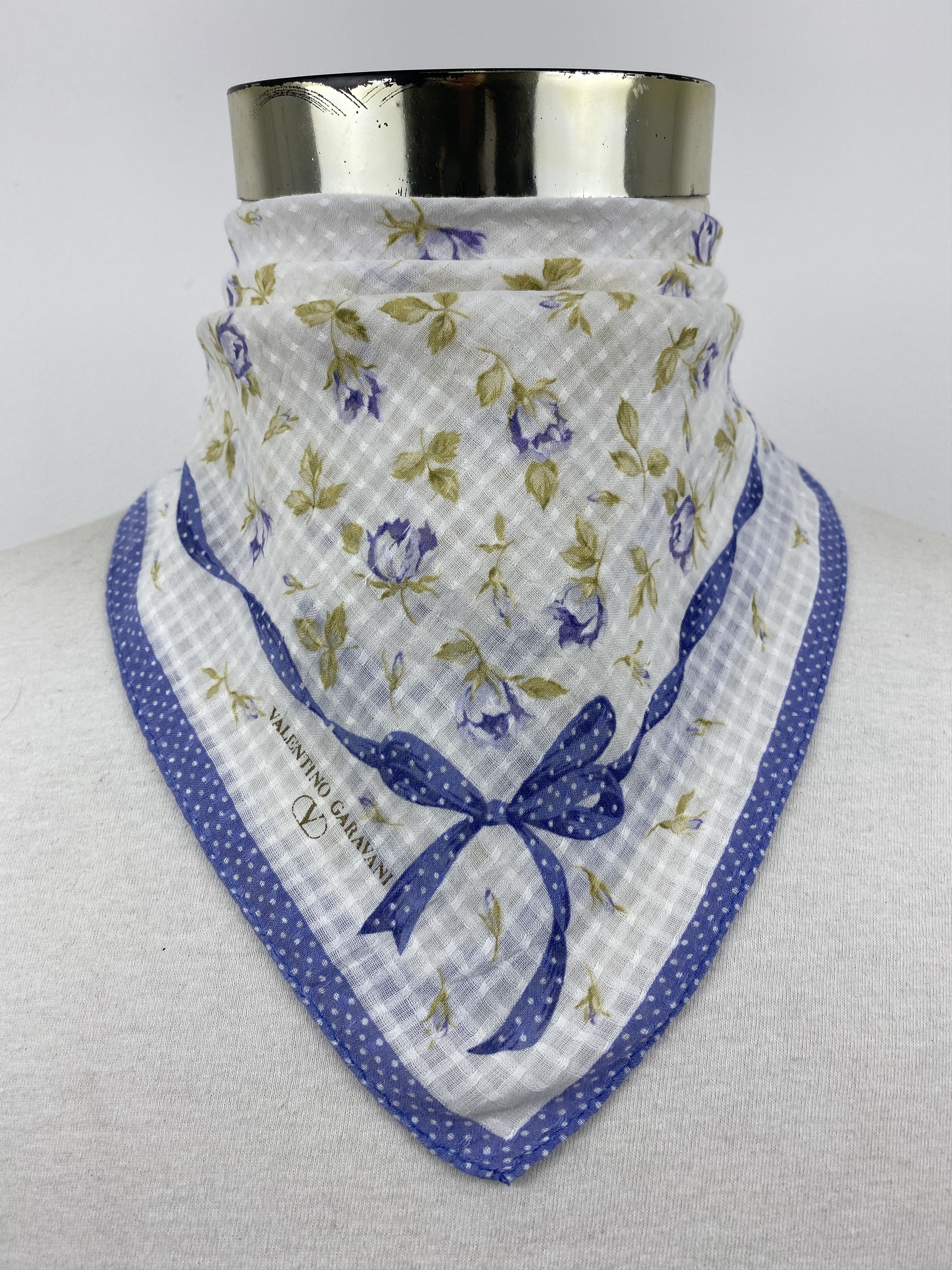 Valentino Valentino Garavani Handkerchief / Neckerchief - HKC0691 Size ONE SIZE - 1 Thumbnail