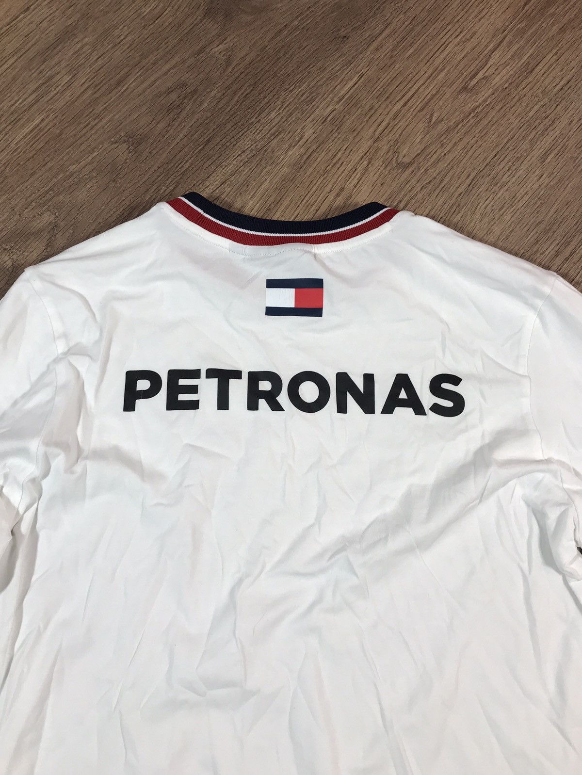 Mercedes-Benz × Vintage Mercedes Benz AMG Petronas F1 Team Long Sleeve Size US L / EU 52-54 / 3 - 12 Thumbnail
