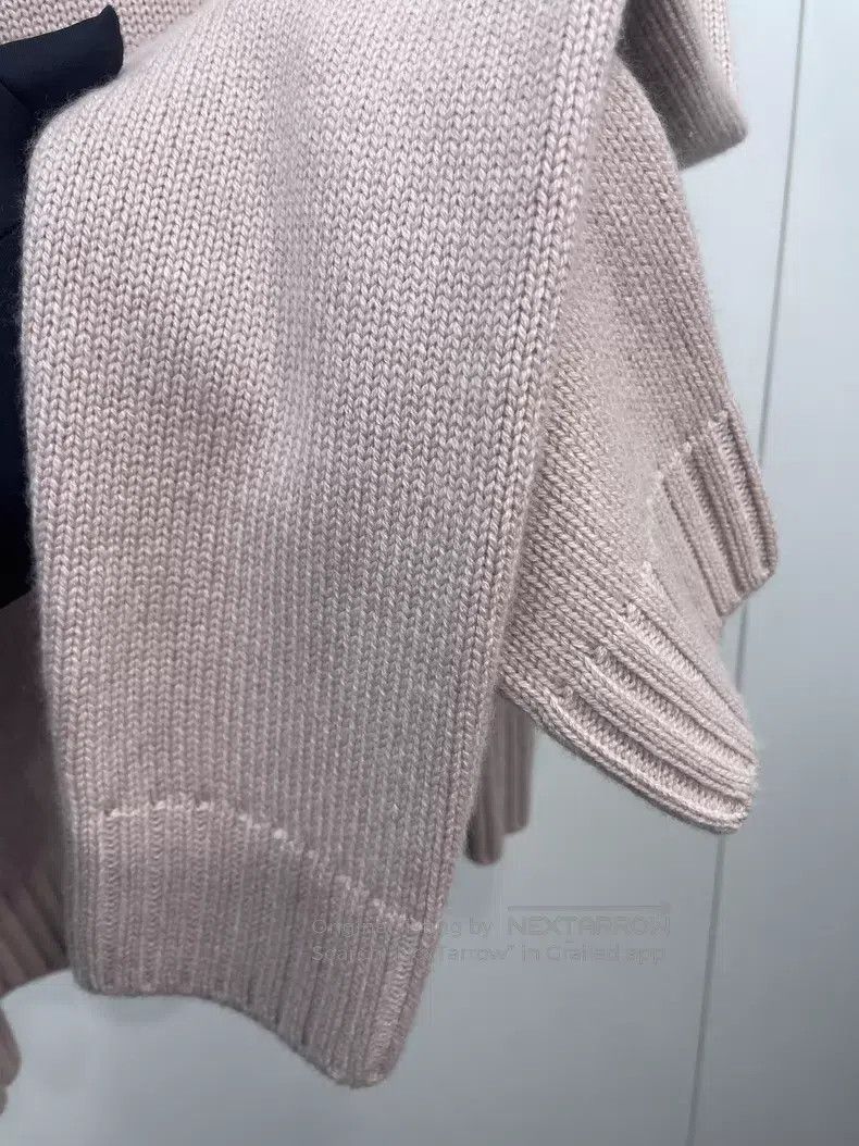 Loro Piana Loro Piana Nude pink knitted cashmere sweater. Size M / US 6-8 / IT 42-44 - 3 Thumbnail