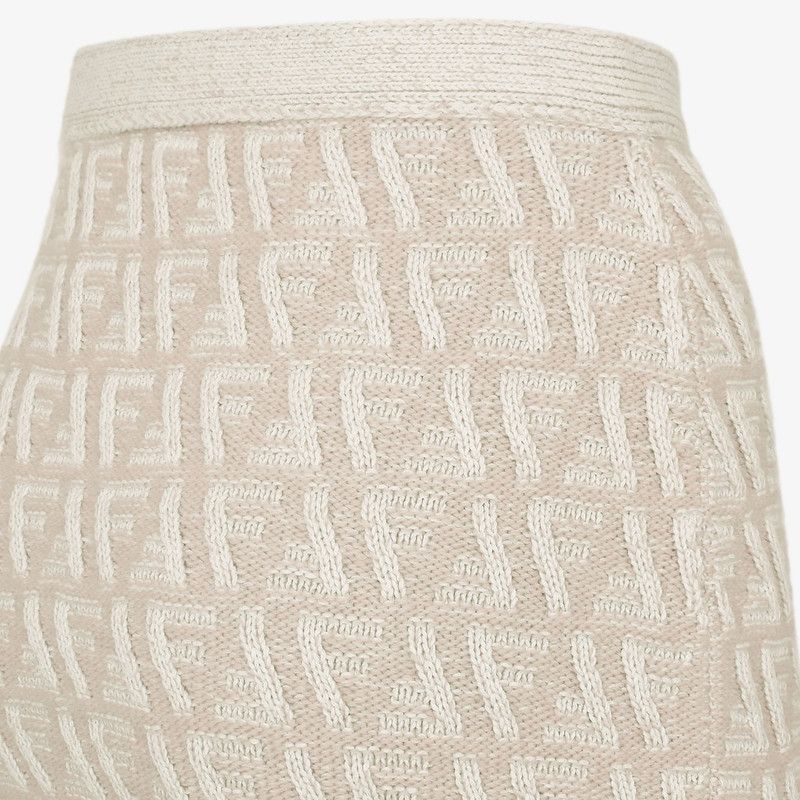 Fendi o1s1wg110326 Skirt in Beige Size 27" / US 4 / IT 40 - 3 Thumbnail