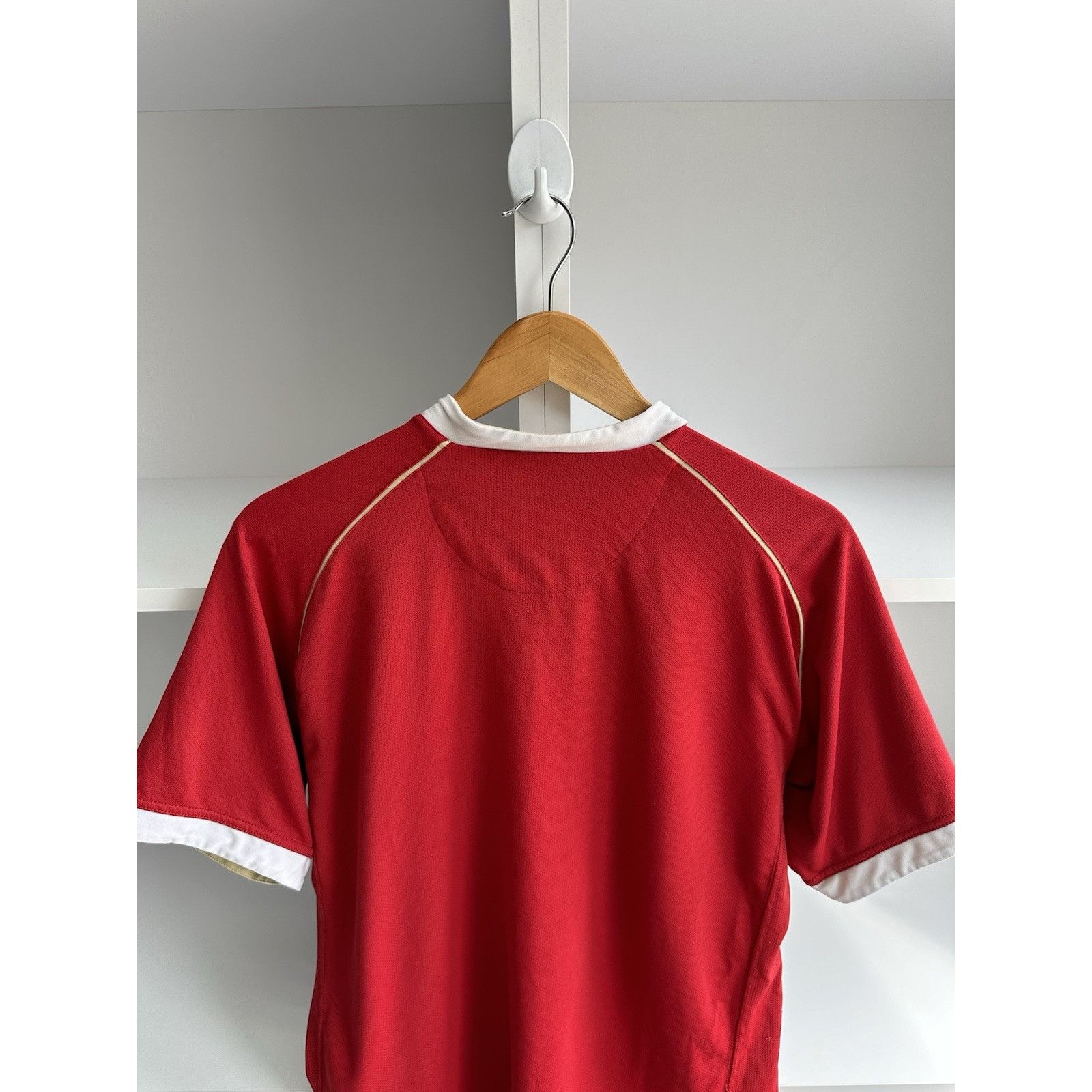 Nike MANCHESTER UNITED 2006 2007 HOME FOOTBALL SHIRT SOCCER Size US M / EU 48-50 / 2 - 11 Thumbnail