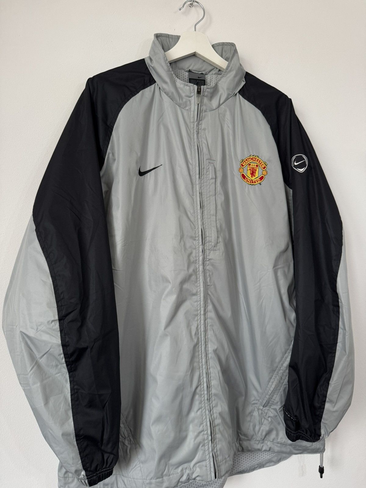 Nike Vintage Nike Manchester United Clima-Fit Jacket Vodafone Era Size US XL / EU 56 / 4 - 3 Thumbnail