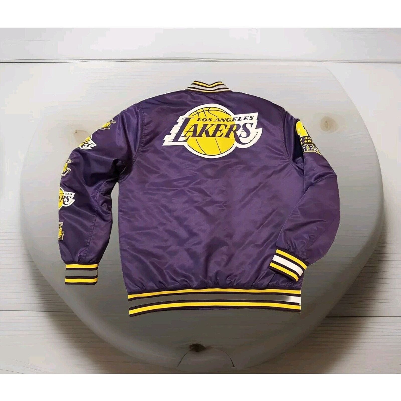 NBA VTG 90s NBA LA LAKERS Los Angeles West 48 SATIN BOMBER Size US L / EU 52-54 / 3 - 2 Thumbnail