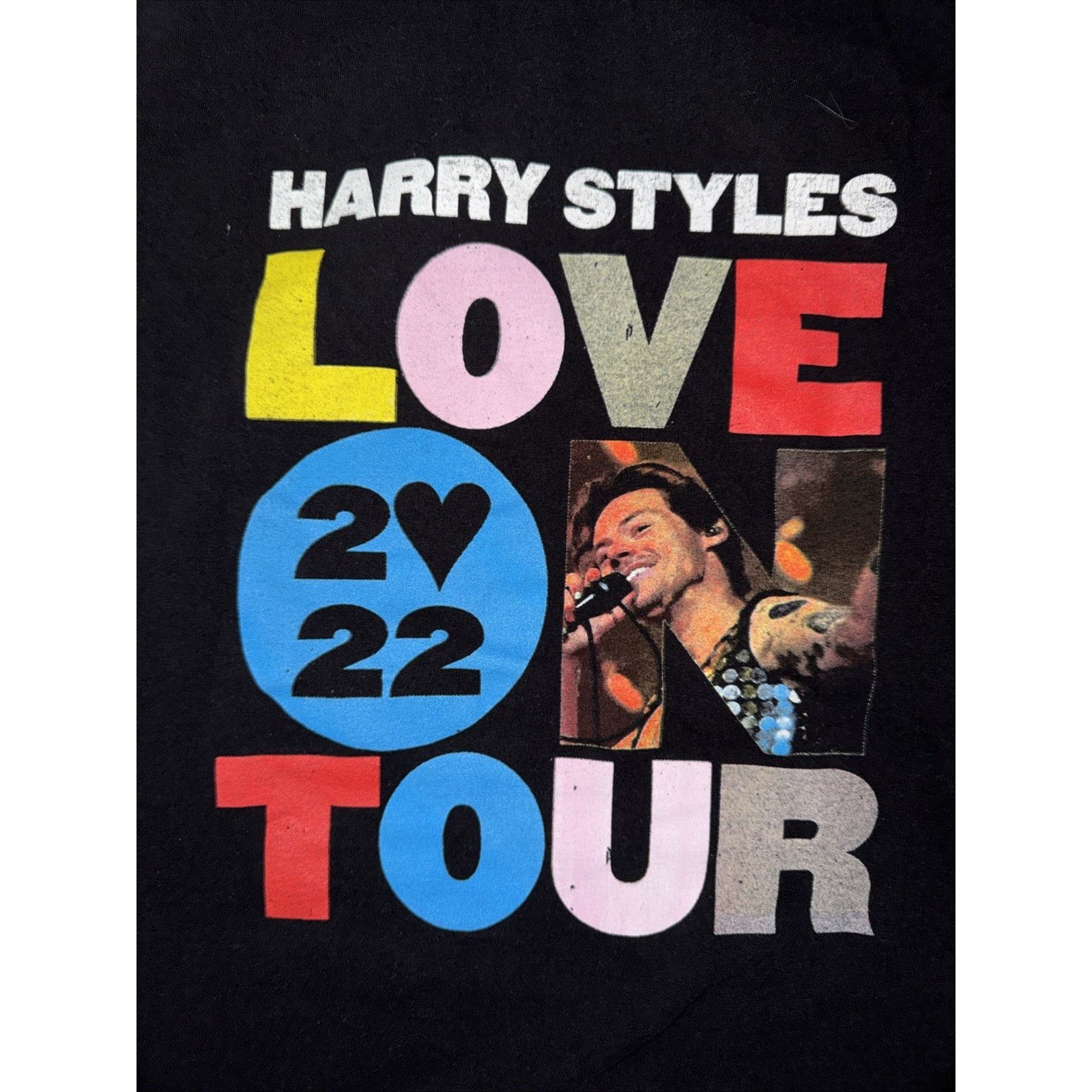 Band Tees Harry Styles Love On Tour T-Shirt Black Medium 18x25 Size US S / EU 44-46 / 1 - 4 Thumbnail