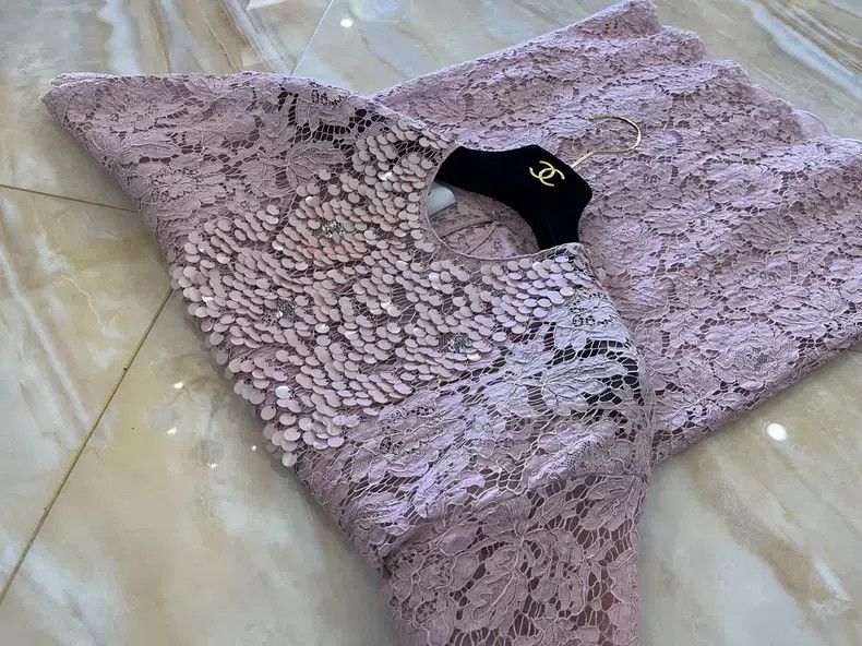 Valentino Valentino Lace dresses are reworked Size S / US 4 / IT 40 - 8 Thumbnail