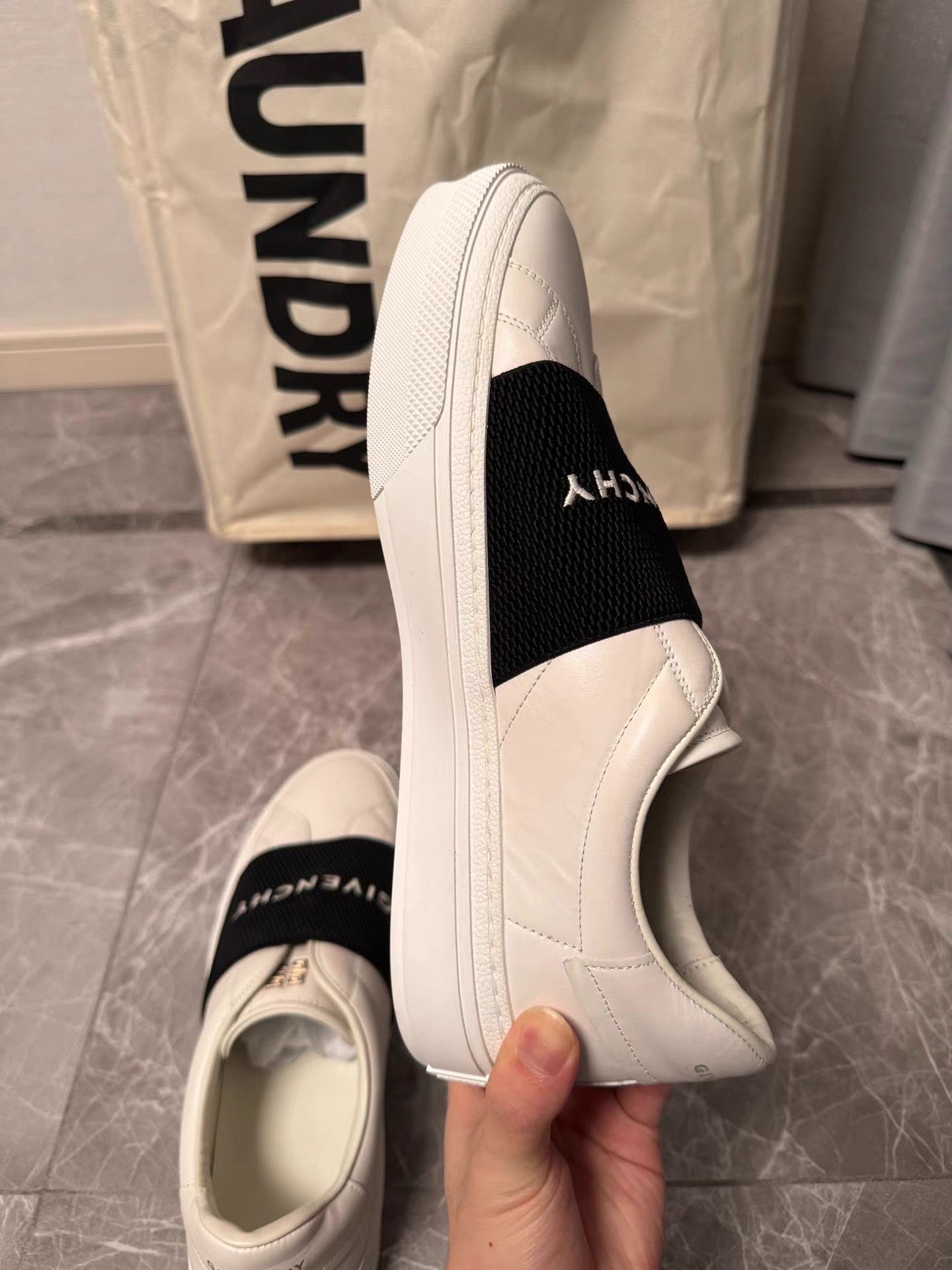 Givenchy Givenchy Black Lace-Up Sneakers K6 Size US 8 / EU 41 - 7 Thumbnail