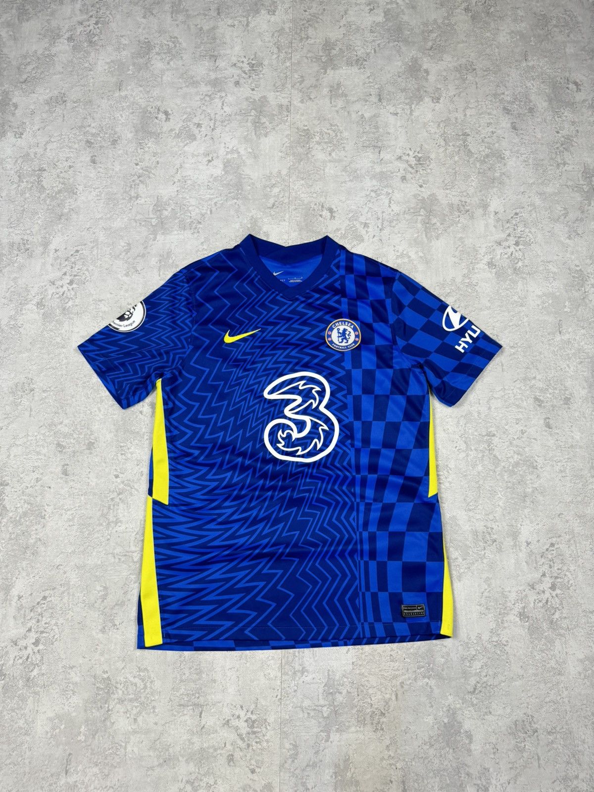 Chelsea Soccer Nike Chelsea 2021 Home Shirt Football Soccer Jersey Size L Size US L / EU 52-54 / 3 - 1 Thumbnail