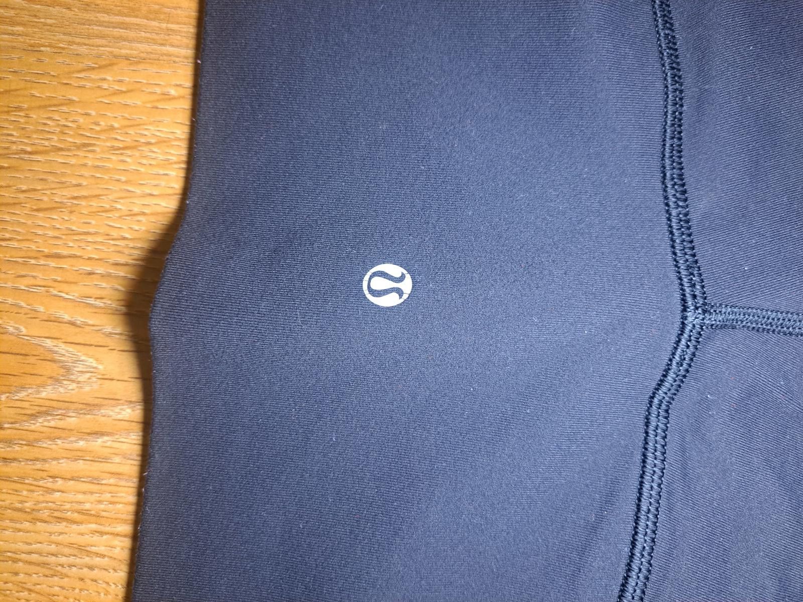 Lululemon Lululemon Leggings Womens Black Waist 24 Size 28" / US 6 / IT 42 - 2 Thumbnail