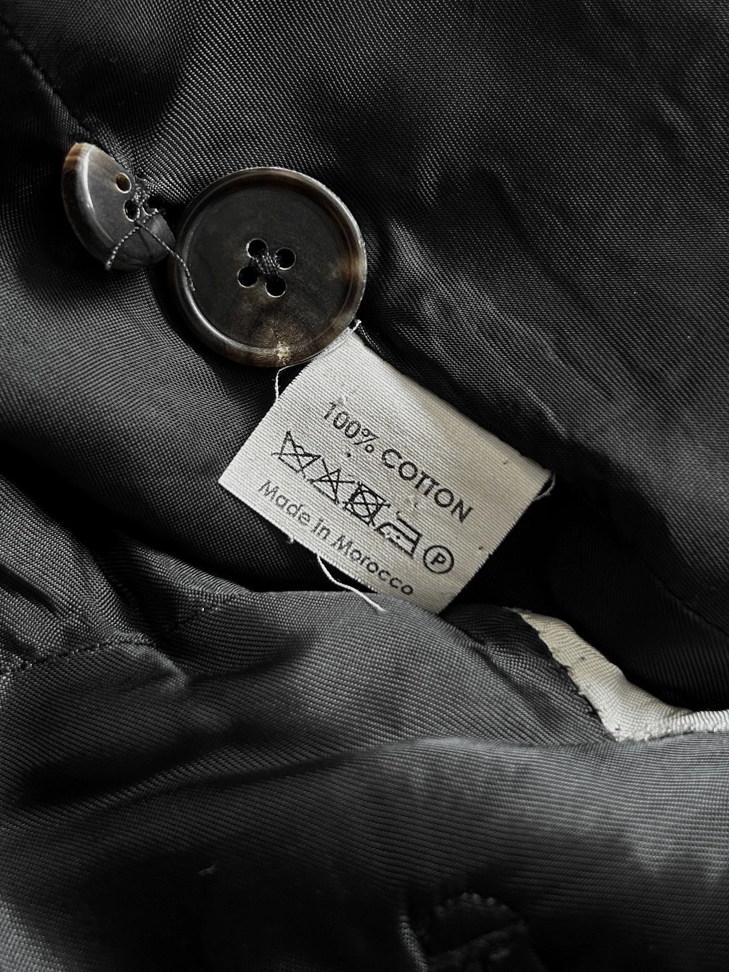 Dries Van Noten DRIES VAN NOTEN Men's Black Peak Lapel Suit Size 46R - 4 Thumbnail