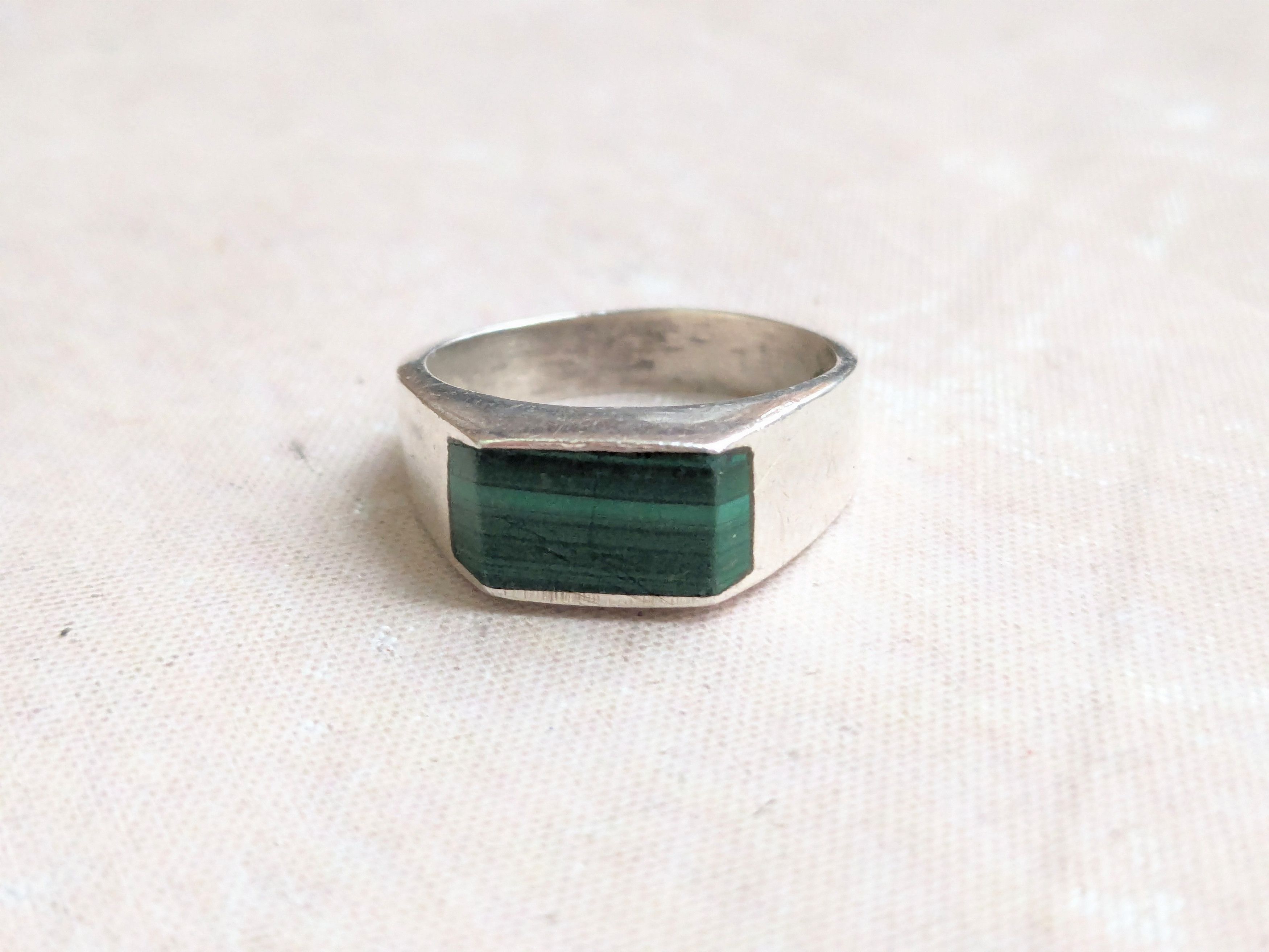 Sterling Silver Vintage Sterling Silver Ring Green Malachite 12 Taxco Size ONE SIZE - 5 Thumbnail