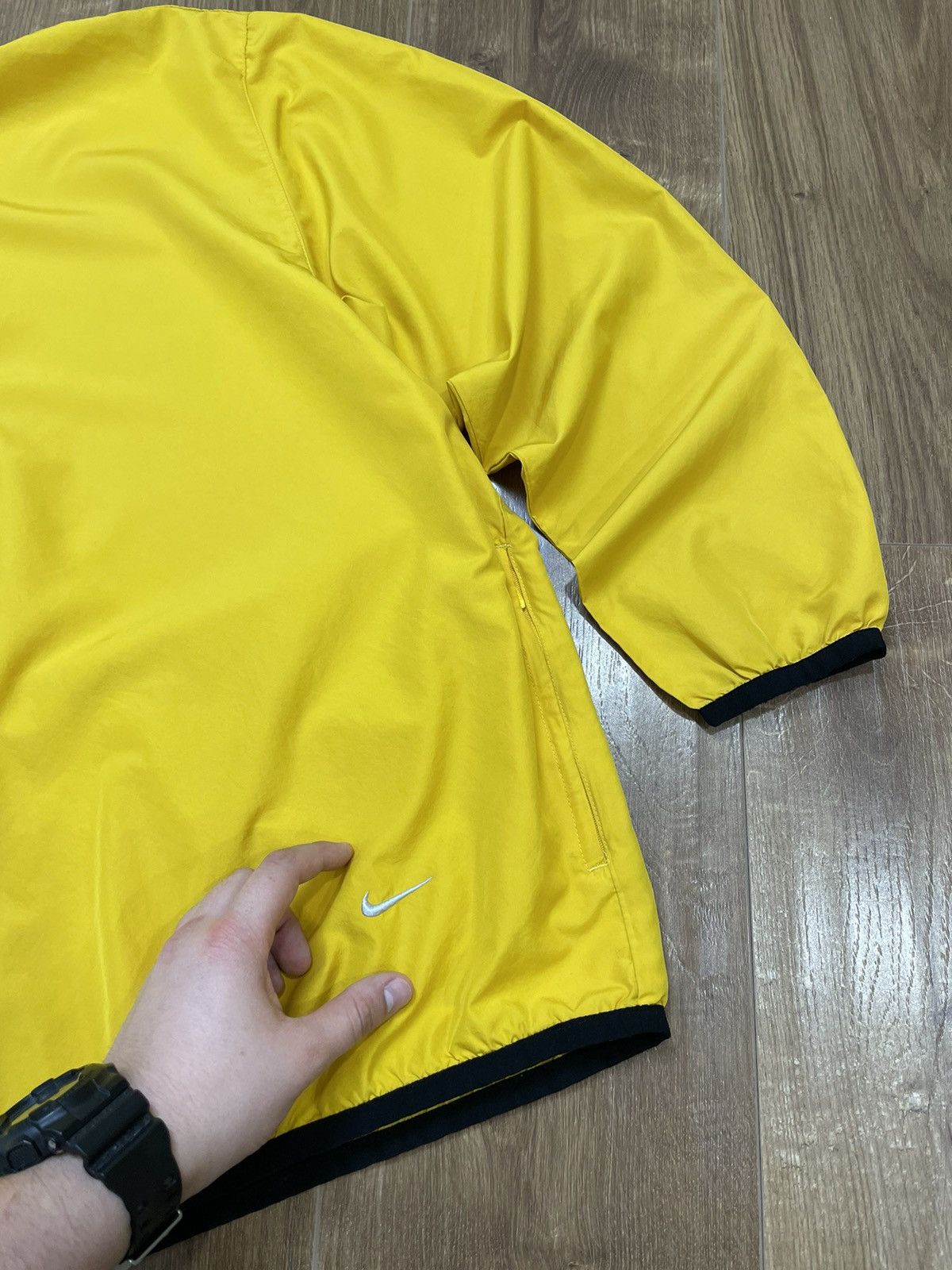 Nike Vintage Nike Y2K Style Hot Yellow Logo Anorak Bomber Jacket Size US L / EU 52-54 / 3 - 7 Thumbnail