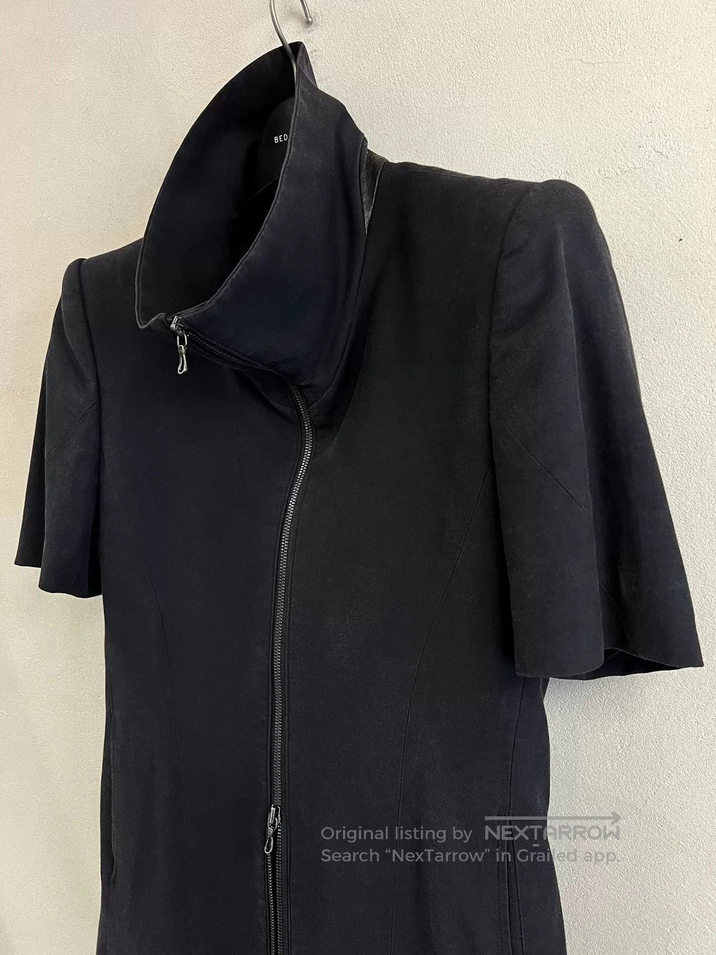 Julius Short Sleeve Stylish Jacket by Julius_7. Size US S / EU 44-46 / 1 - 5 Thumbnail