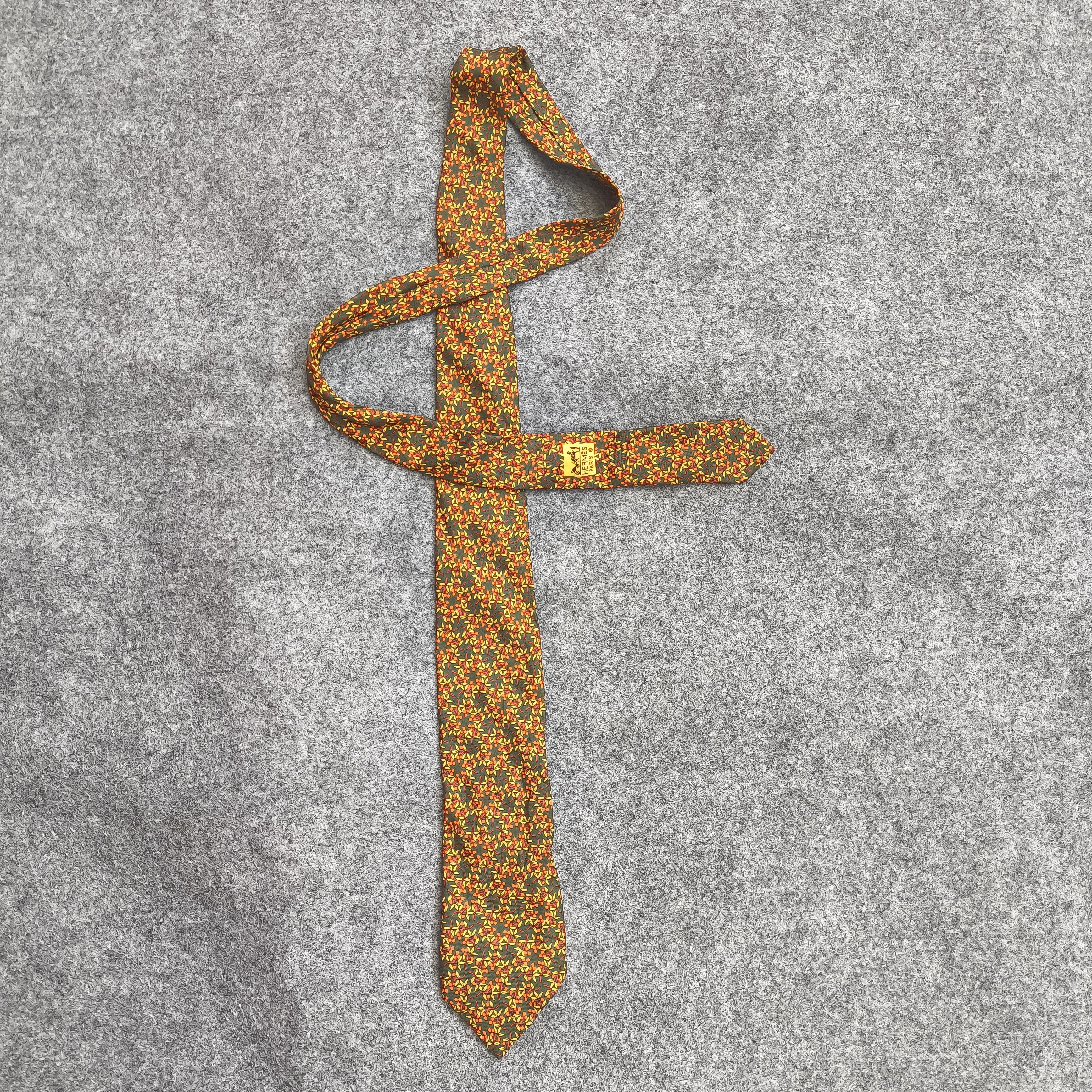 Hermes Hermes neck tie (Celine,Dior,Armani) Size ONE SIZE - 1 Thumbnail