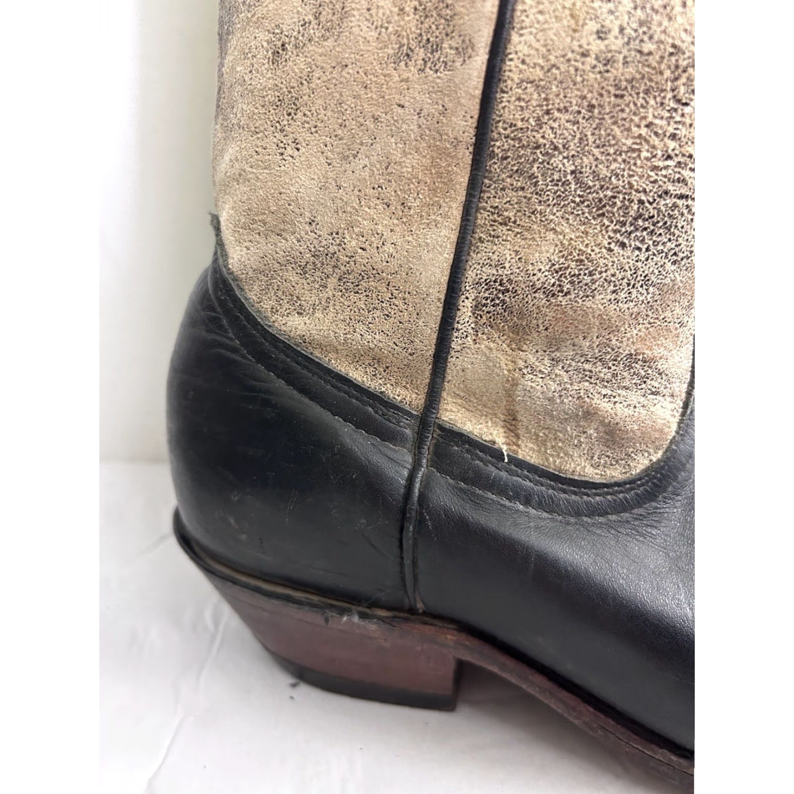 Vintage VINTAGE Boulet Womens Cowboy Boots Black and Gold 10 Shimmery Pointed Toe Pull On Western Cowboy Womens Boots Size US 10 / IT 40 - 5 Thumbnail