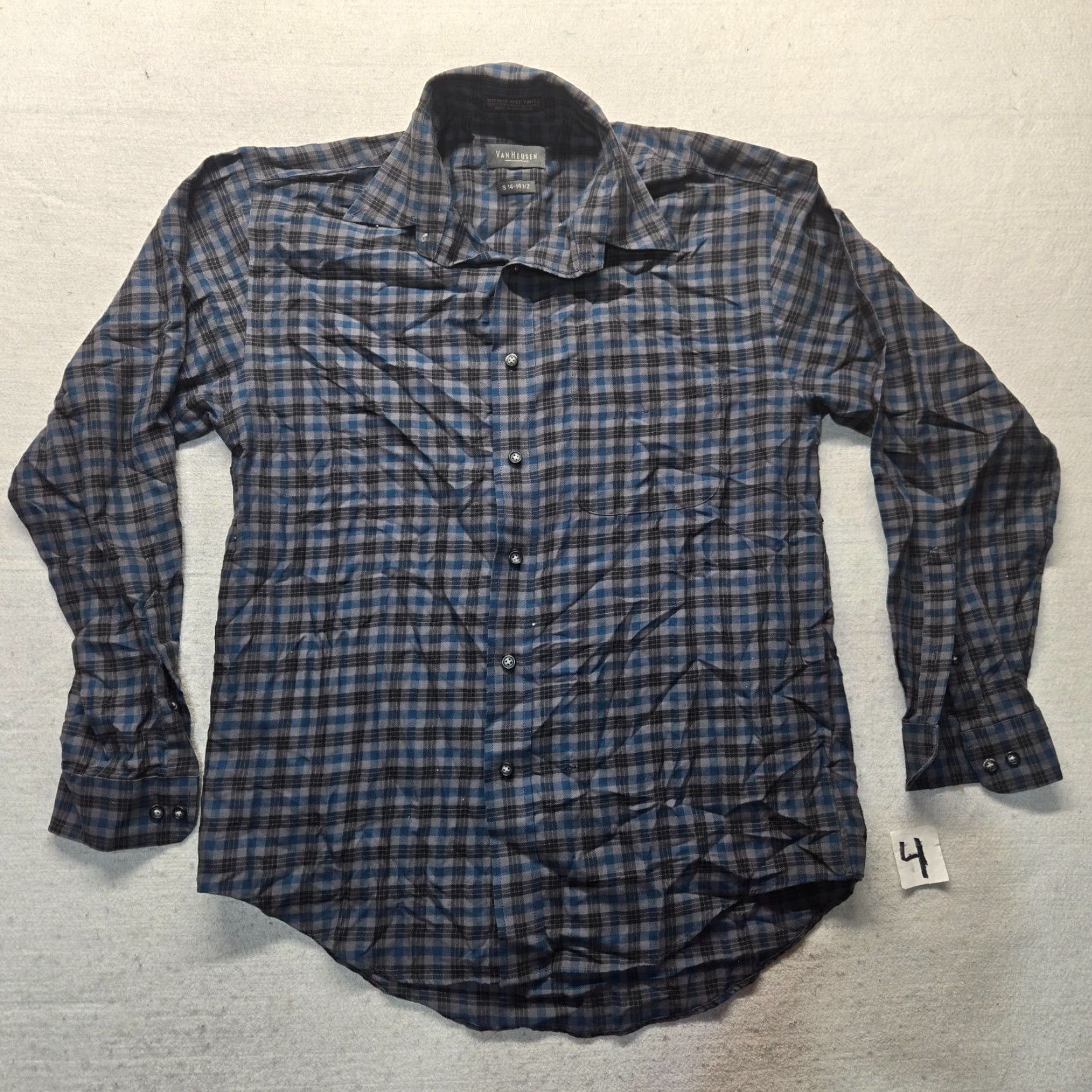 Van Heusen Van Heusen Shirt Adult Men's S Small Gray Blue Plaid Button Down Short Sleeve 14 Size US S / EU 44-46 / 1 - 2 Thumbnail