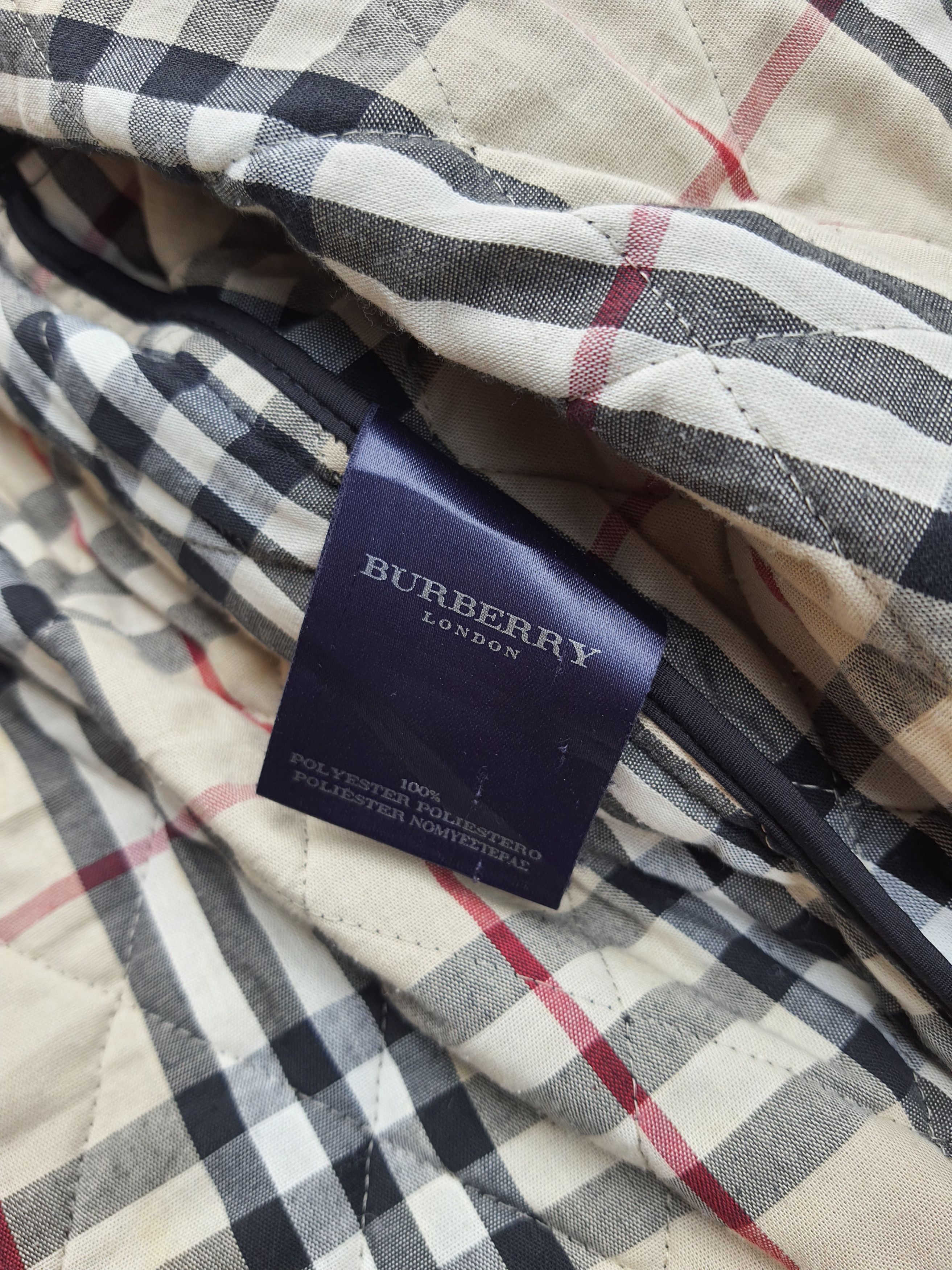 Burberry Burberry black quilted coated Size US L / EU 52-54 / 3 - 6 Thumbnail