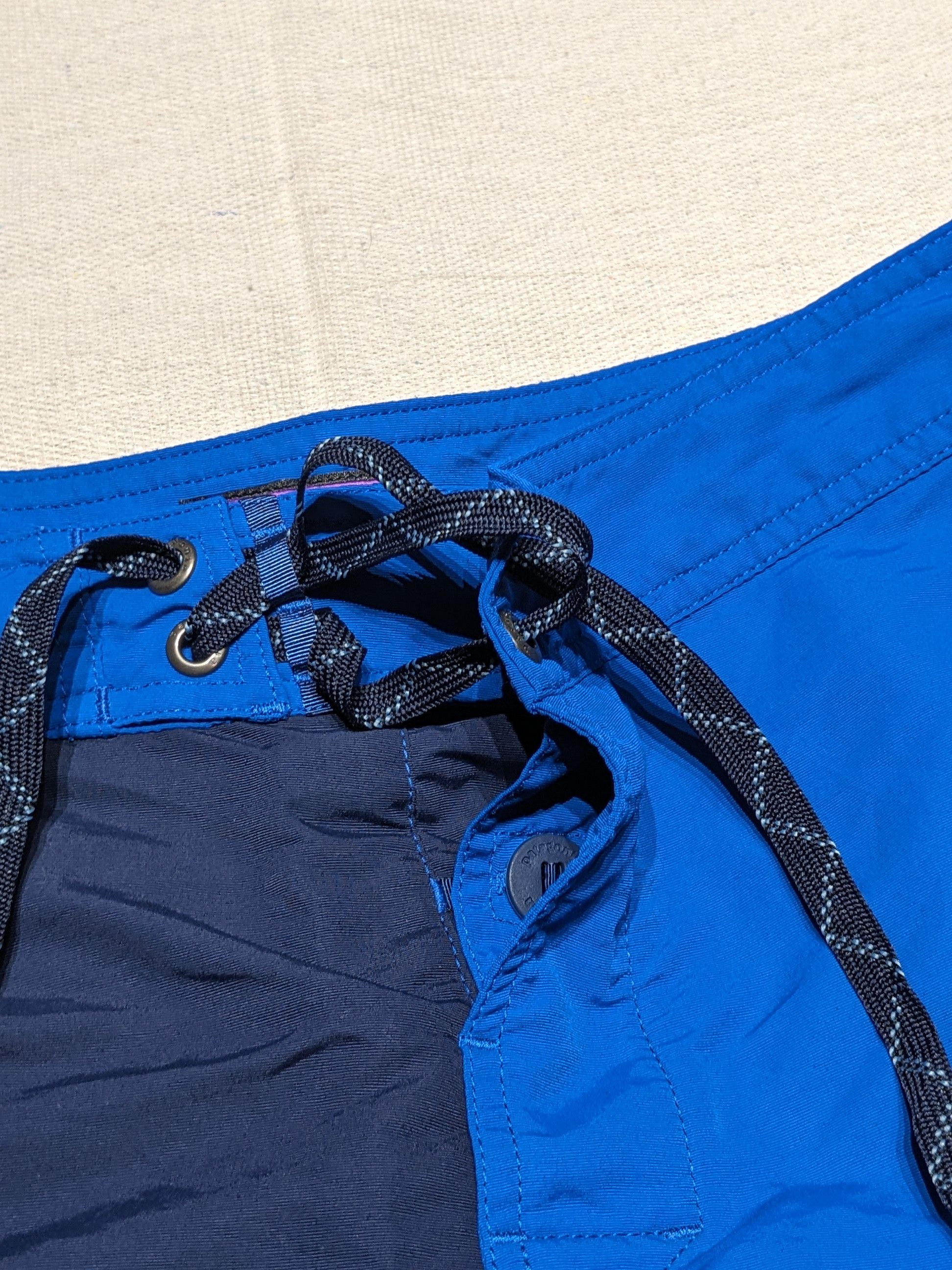 Patagonia Patagonia Swim Shorts men's 30 Size US 30 / EU 46 - 4 Thumbnail
