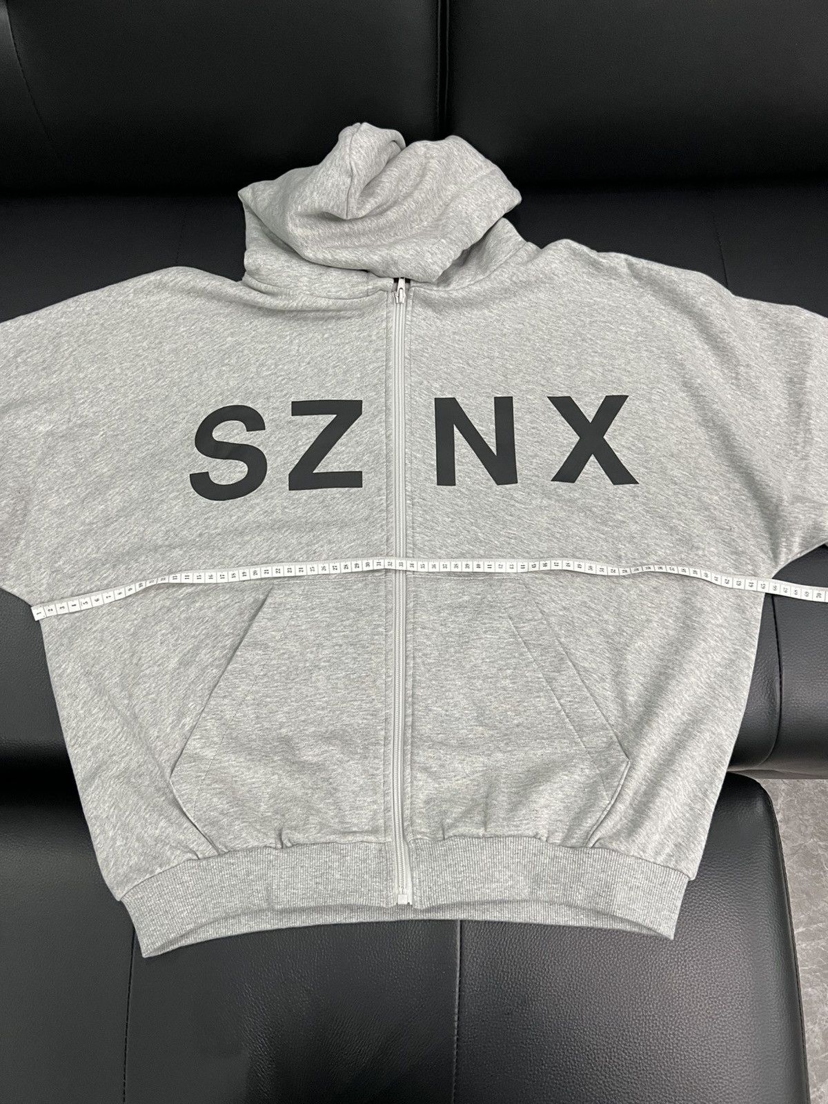 Yeezy Yeezy SZNX ShangHai CHINA Zip Hoodie Size US M / EU 48-50 / 2 - 18 Thumbnail