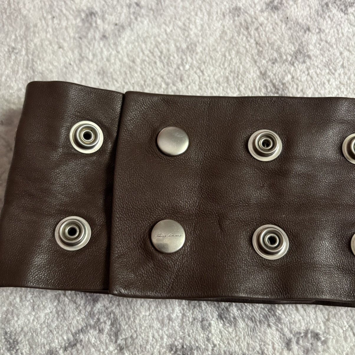 Rick Owens Rick Owens FW23 Luxor Leather Snap Choker Brown Size ONE SIZE - 6 Thumbnail