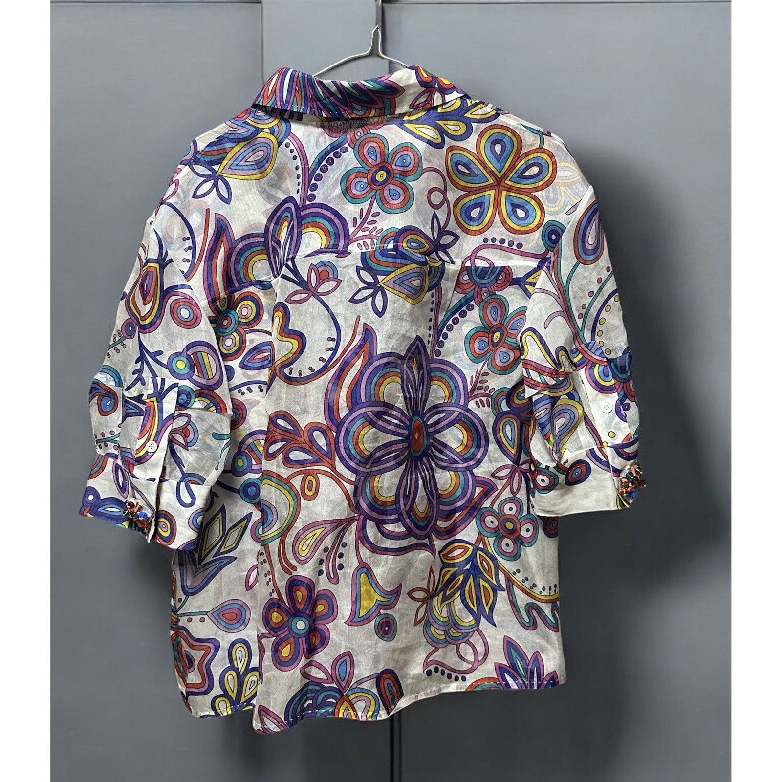 Louis Vuitton Louis Vuitton Abstract Floral Women’s Silk Shirt Brooches Size M / US 6-8 / IT 42-44 - 2 Thumbnail