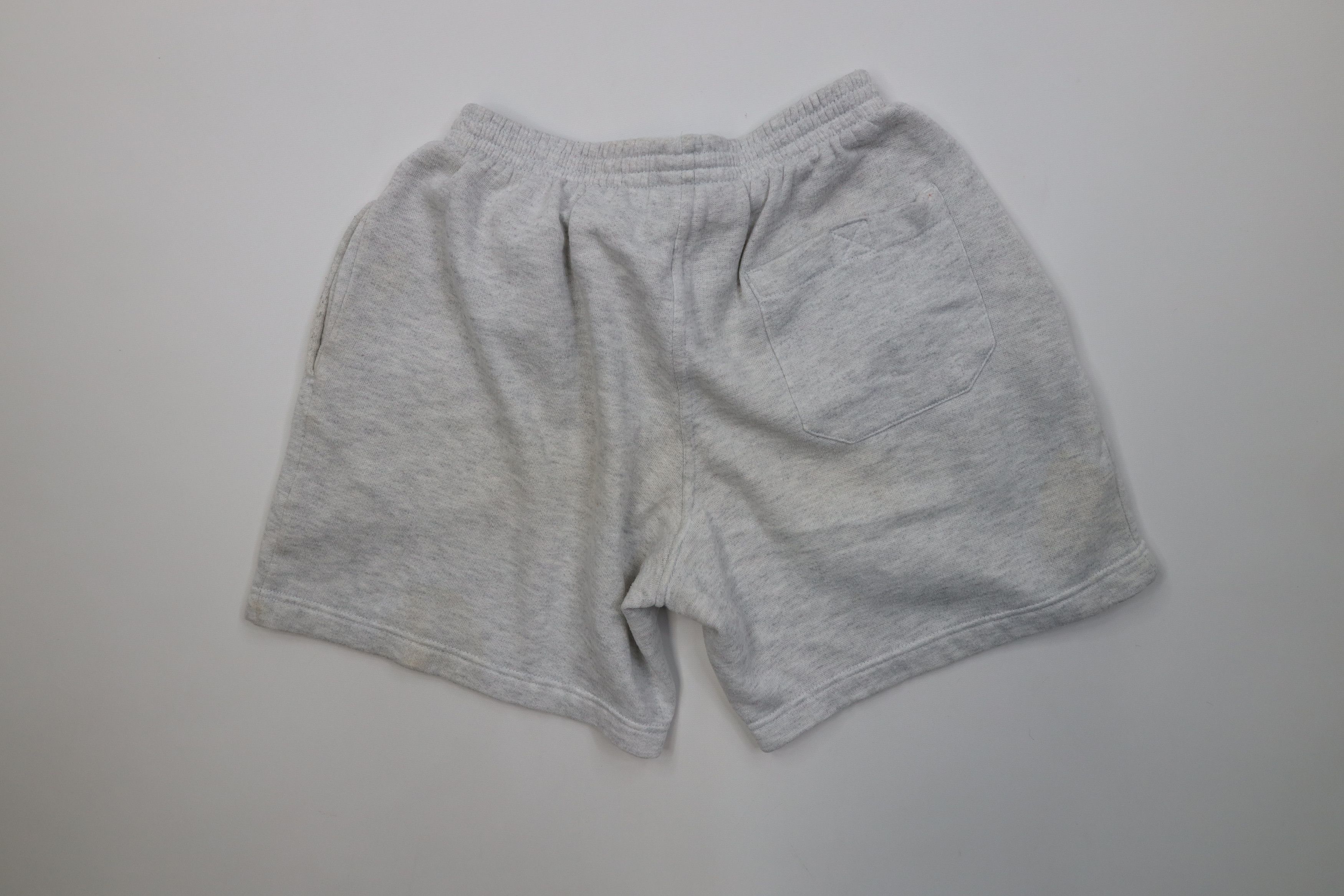 Spalding Vintage 90s Spalding Above Knee Sweatpants Shorts Gray Size US 32 / EU 48 - 10 Thumbnail