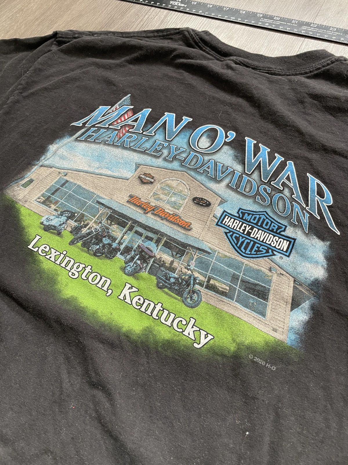 Harley Davidson Harley Davidson “Man O’ War - Kentucky” T-shirt (Sz. XXL) Size US XXL / EU 58 / 5 - 5 Thumbnail