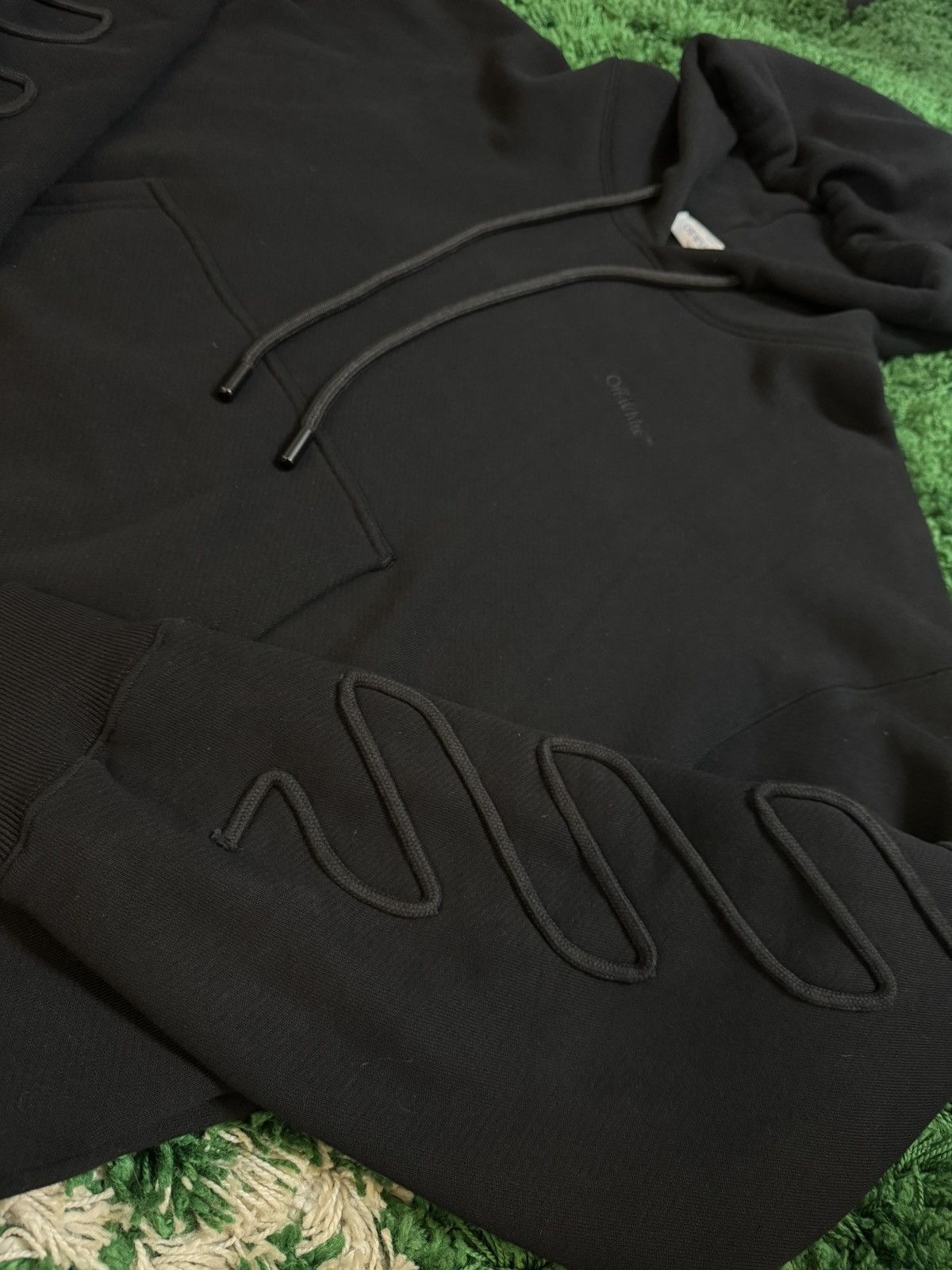 Off-White OFF WHITE EMBROIDERED SKATE HOODIE Size US XL / EU 56 / 4 - 4 Thumbnail