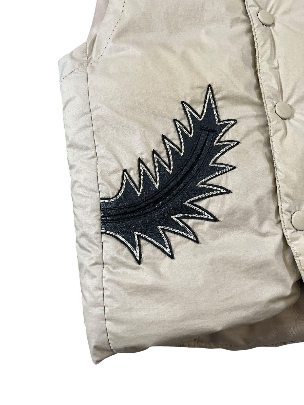 Sasquatchfabrix 09AW Sasquatchfabrix Eo To To Native Pattern Puffer Vest Size US M / EU 48-50 / 2 - 4 Thumbnail