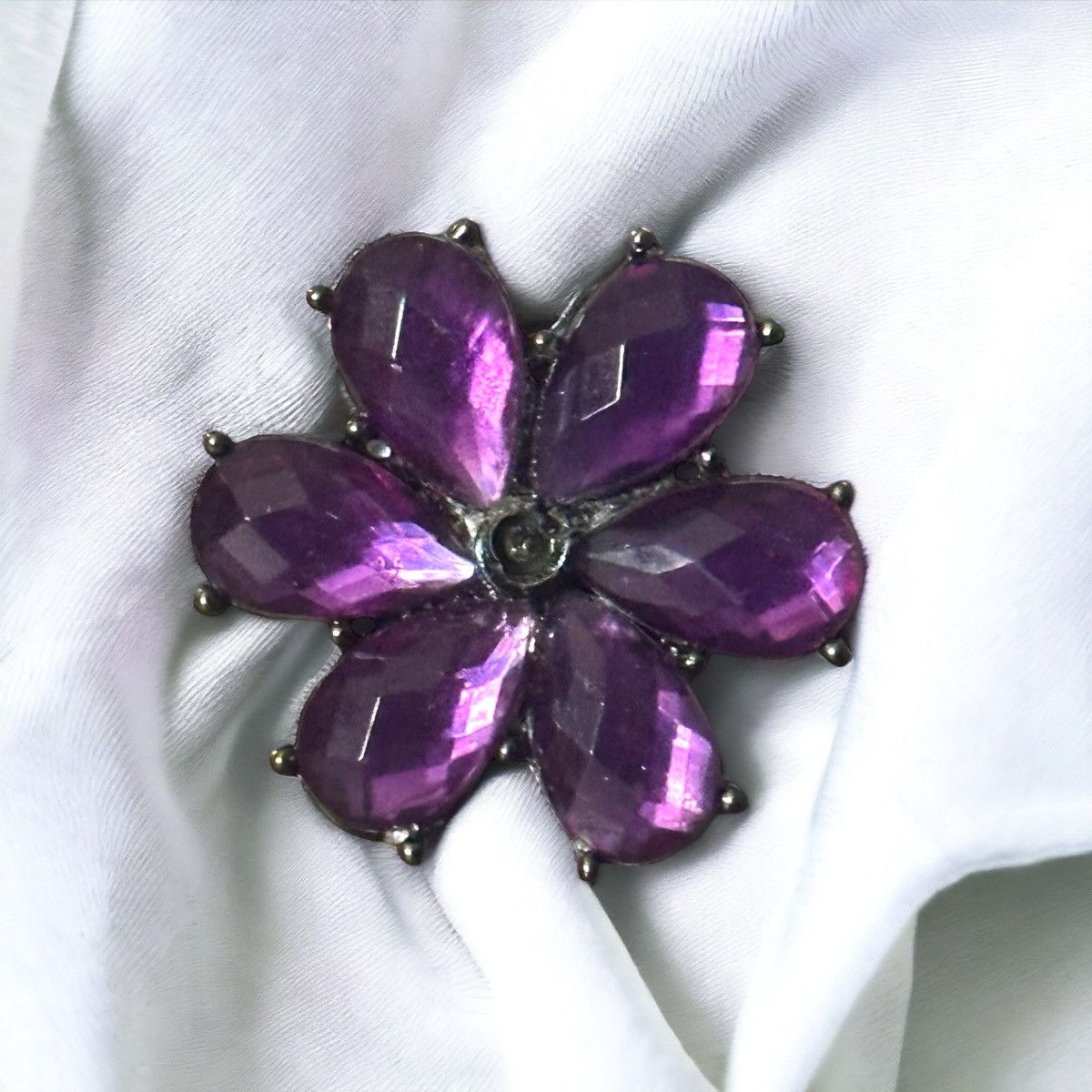 Vintage Vintage purple gemstone flower ring Size ONE SIZE - 1 Thumbnail
