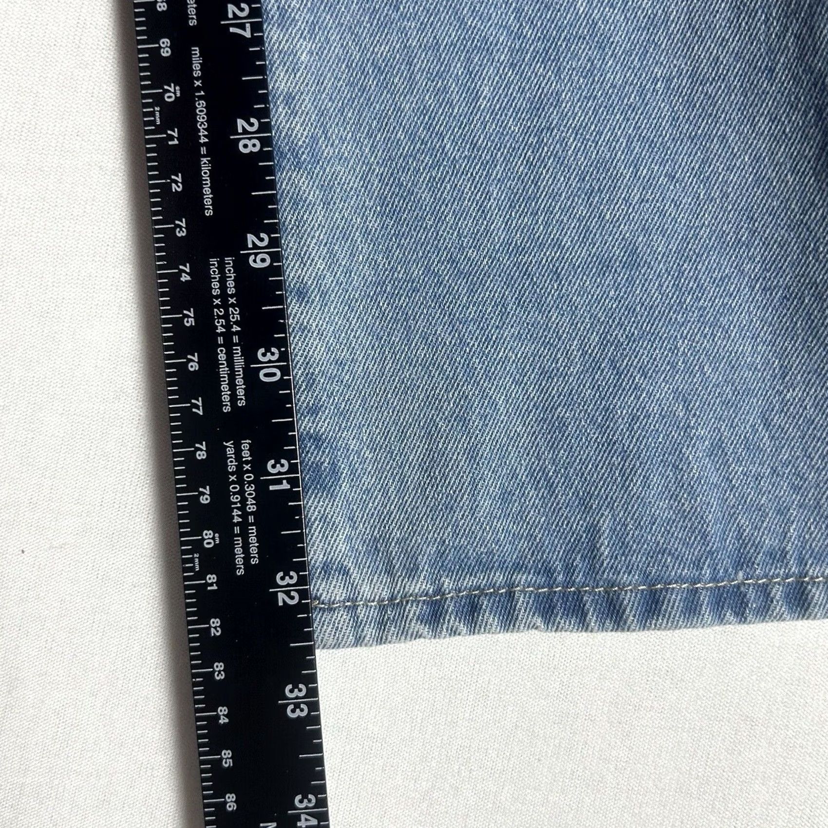 Forever 21 Forever 21 Jeans Woman 27 Blue High Rise 100% Cotton Denim 90s Y2K Mom Jeans Womens Size 27" / US 4 / IT 40 - 7 Thumbnail