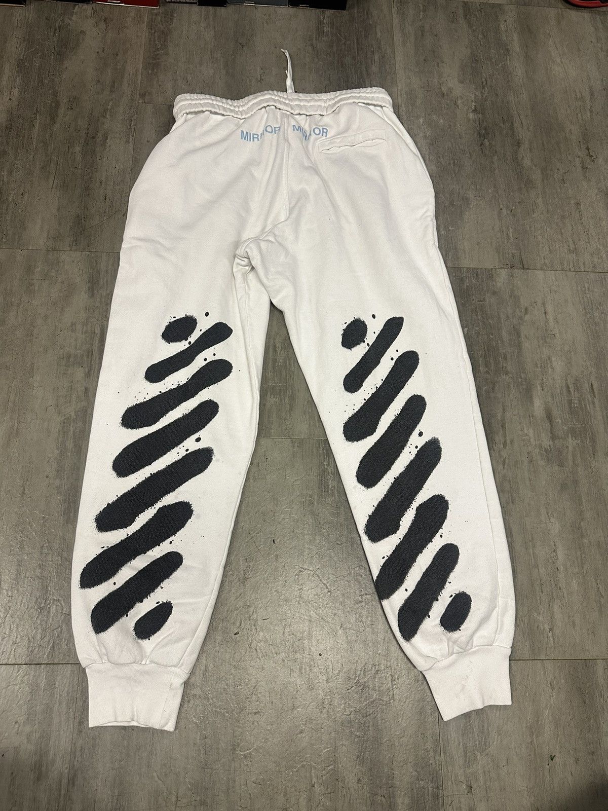 Off-White Off white sweat pants white pre owned medium Size US 34 / EU 50 - 2 Thumbnail