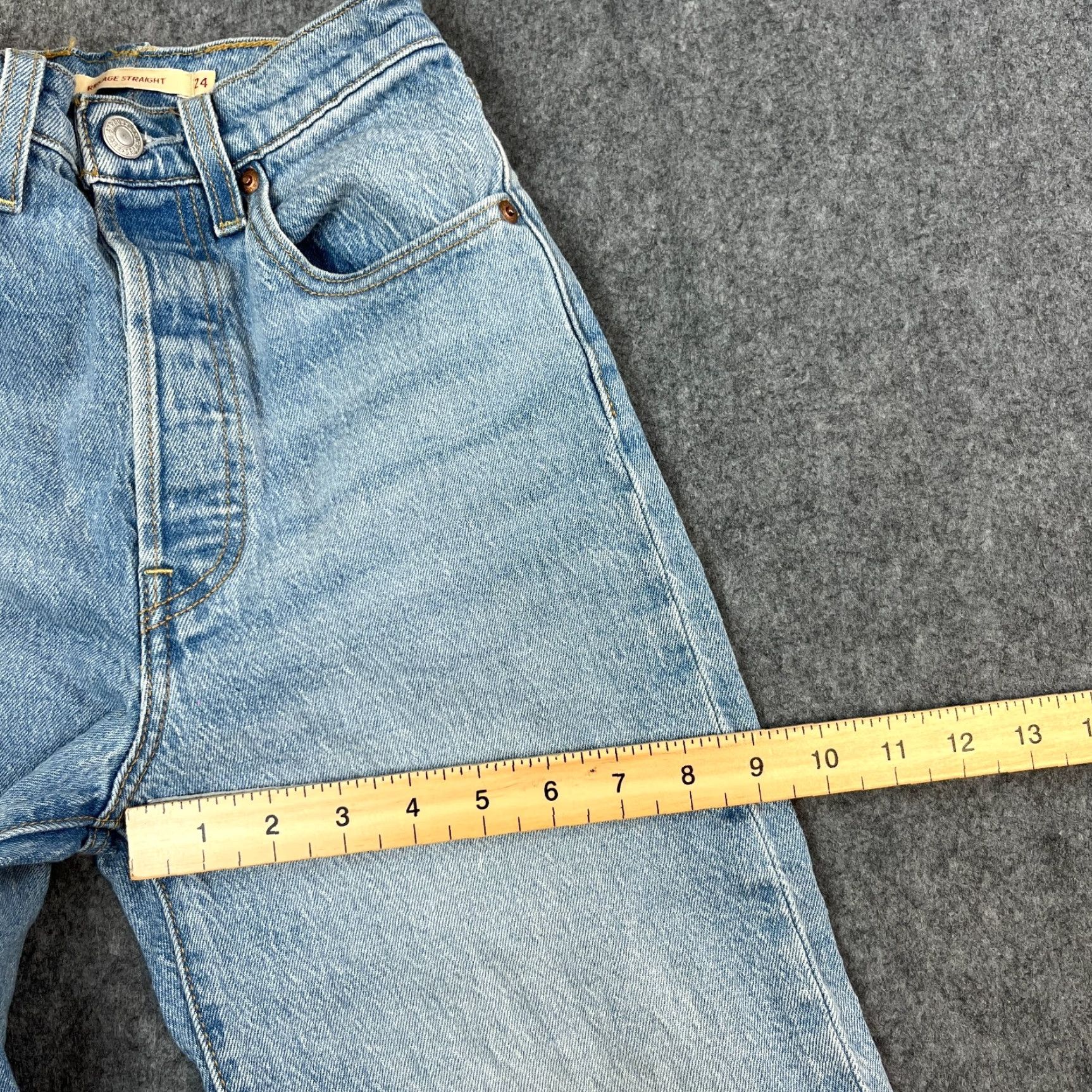 Levi's Levi's Womens Jeans Ribcage Straight 24 25 UK 4 Cropped Light Wash Blue Stretch Jeans Reflecting Vintage? No - Regular Rise High Rise? Size 27" / US 4 / IT 40 - 5 Thumbnail