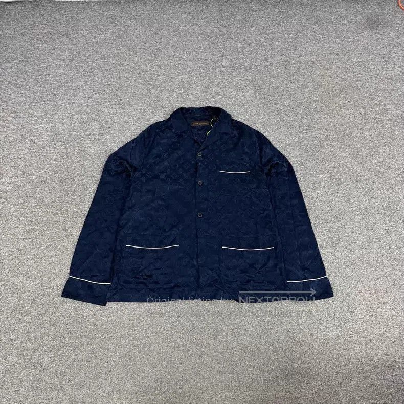 Louis Vuitton Louis Vuitton Supreme co-branded full print silk shirt Size US M / EU 48-50 / 2 - 1 Thumbnail