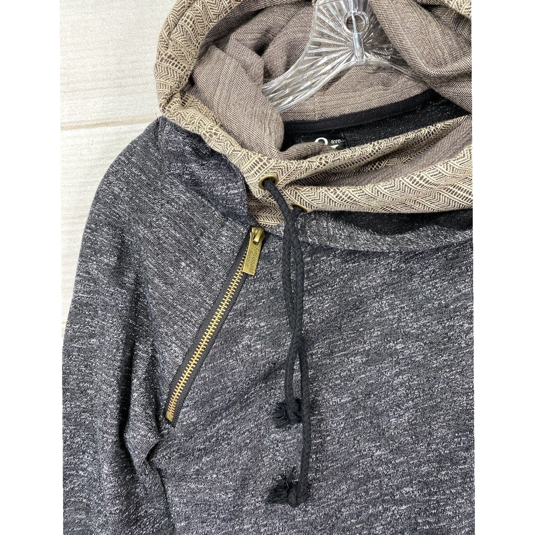 Avenue Ampersand Avenue Hoodie Womens S Black Aztec Double Hood Long Sleeve Sweatshirt Size S / US 4 / IT 40 - 2 Thumbnail