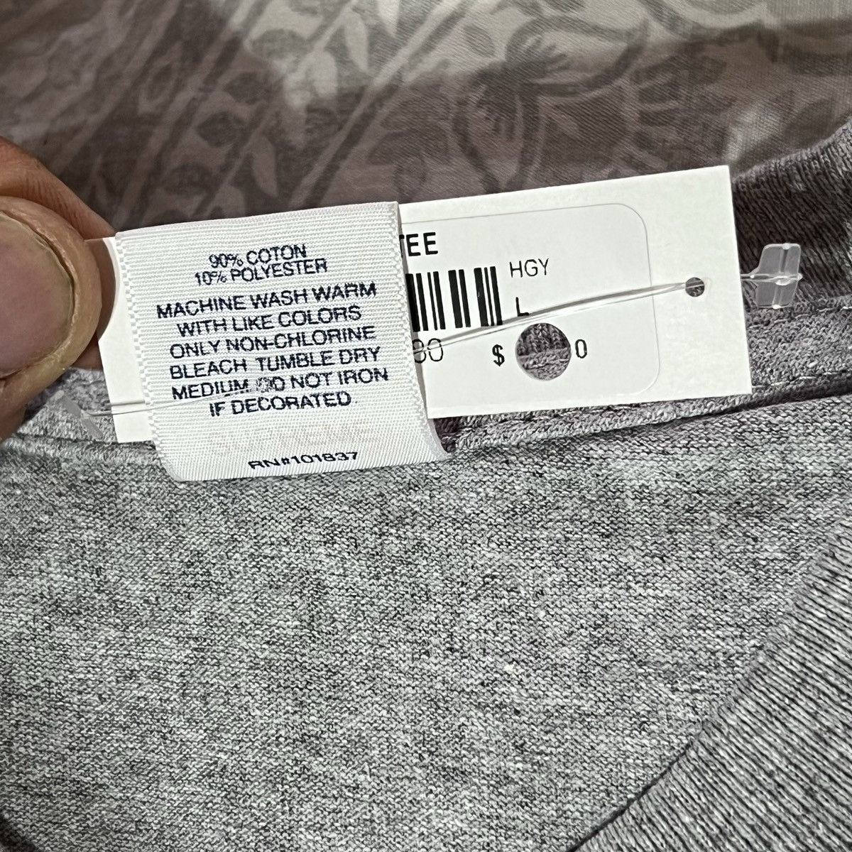 Supreme Supreme Grey Bandana Box logo tee Blue bandana bogo tee Size US L / EU 52-54 / 3 - 7 Thumbnail