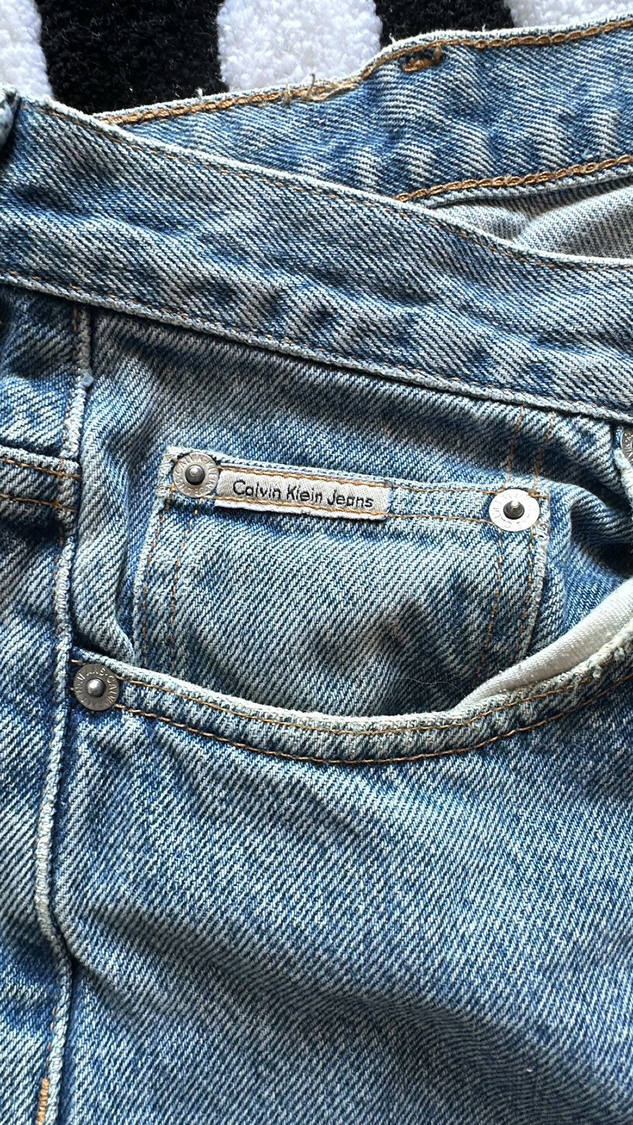 Calvin Klein Vintage Calvin Klein baggy jeans Size US 38 / EU 54 - 4 Thumbnail
