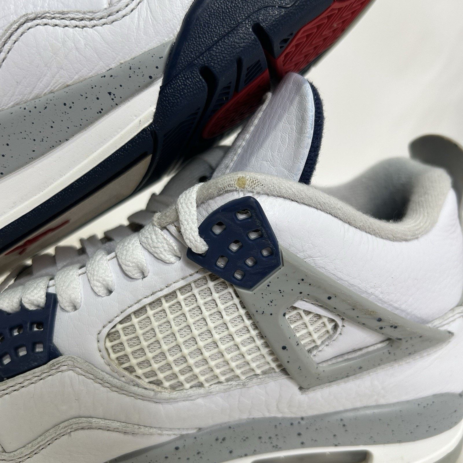 Jordan Brand Nike Air Jordan Retro 4 “Midnight Navy” Size US 8 / EU 41 - 8 Thumbnail